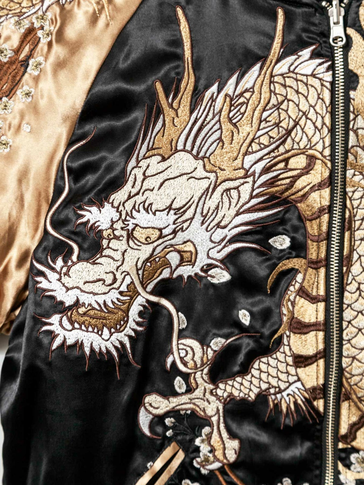 【絡繰魂・頂】“龍群ノ頂” 総刺繍リバーシブルスカジャン