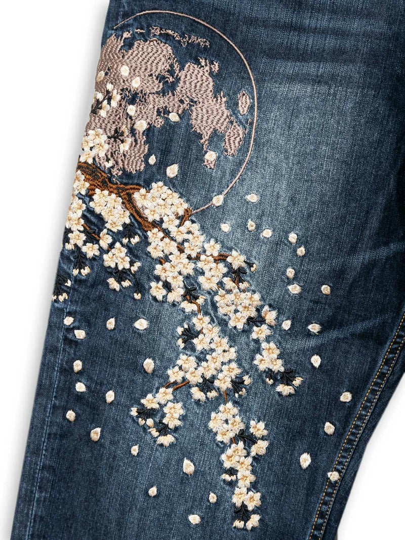 【絡繰魂】“夜桜九尾”総刺繍クロップドデニムパンツ