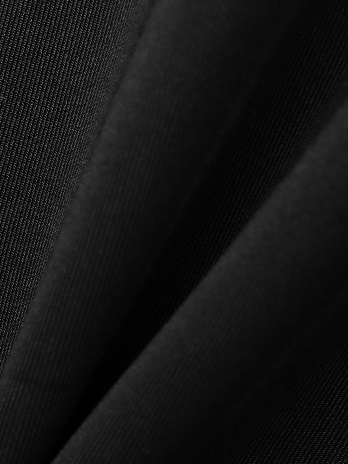 【BETTY BOOP】“恐竜 BETTY”刺繍入りZIPパーカー