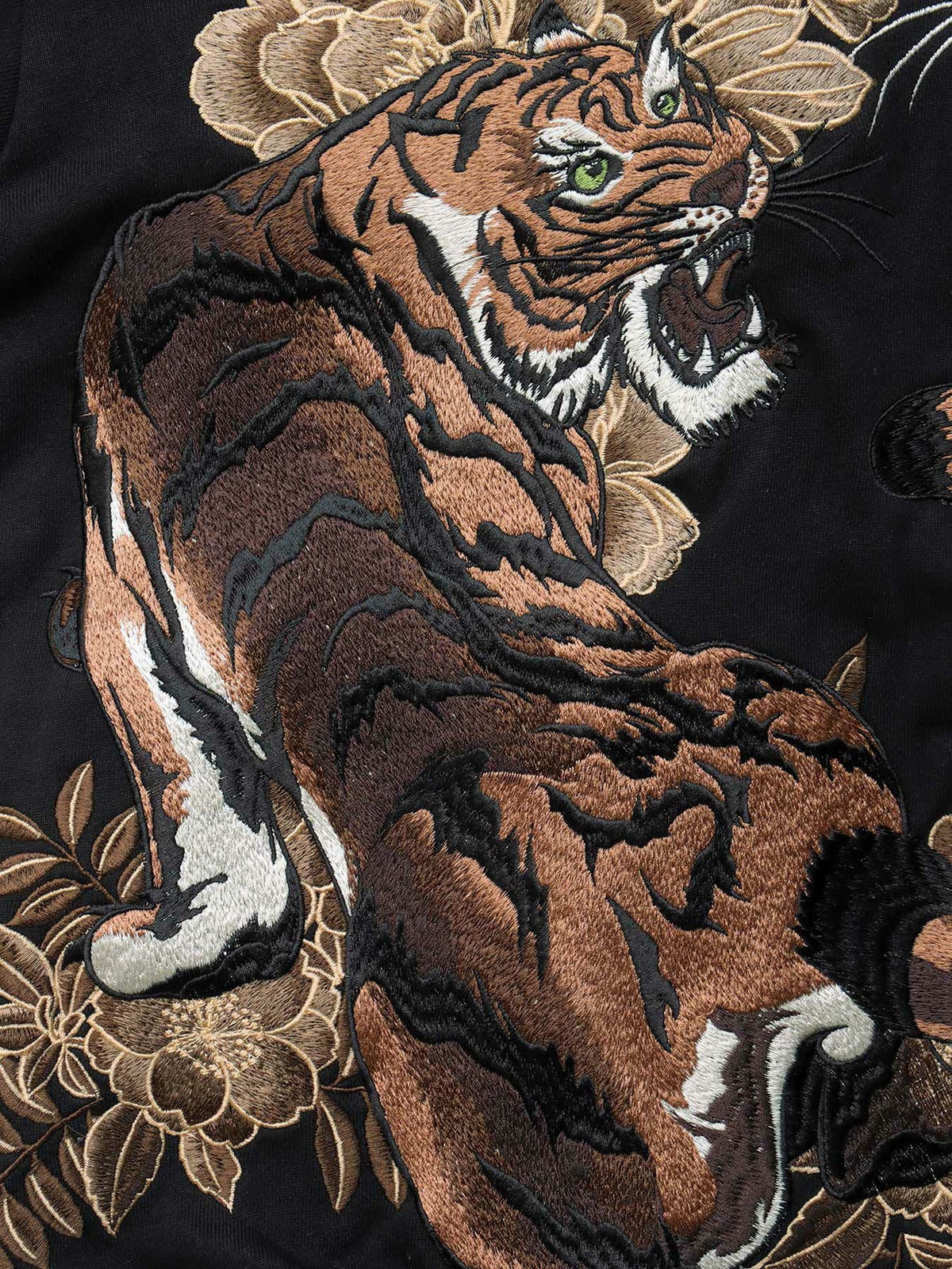 【絡繰魂・頂】“猛虎ノ頂”総刺繍ZIPパーカー