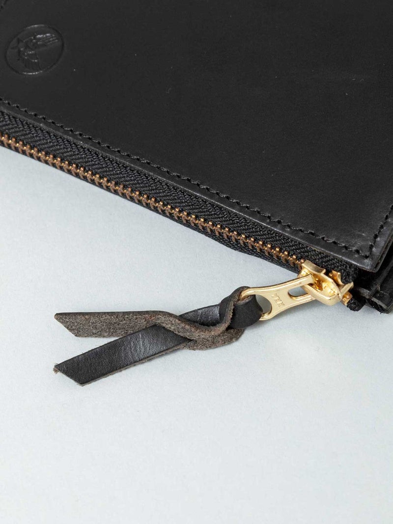 【AVIREX】“FAHNE2” L-SHAPE ZIP MIDDLE WALLET AX9301 ∴