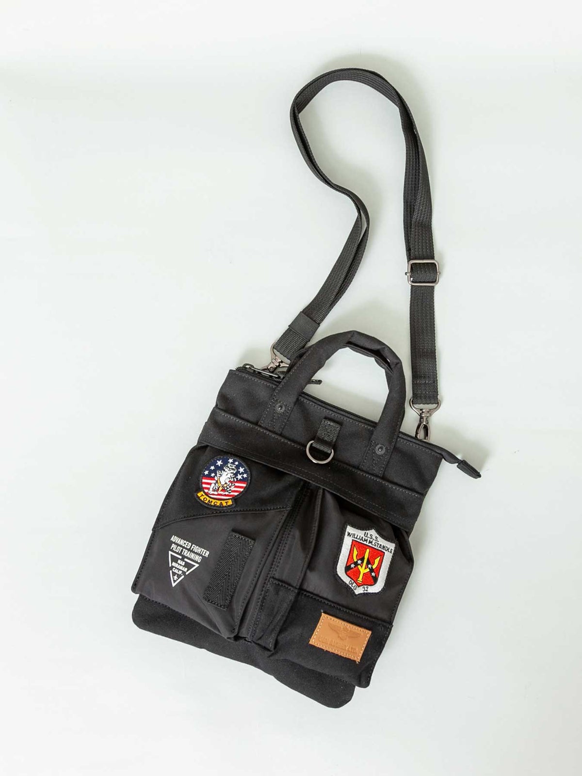 【AVIREX】“TOPGUN”MINI HELMET BAG AVX3528J ∴
