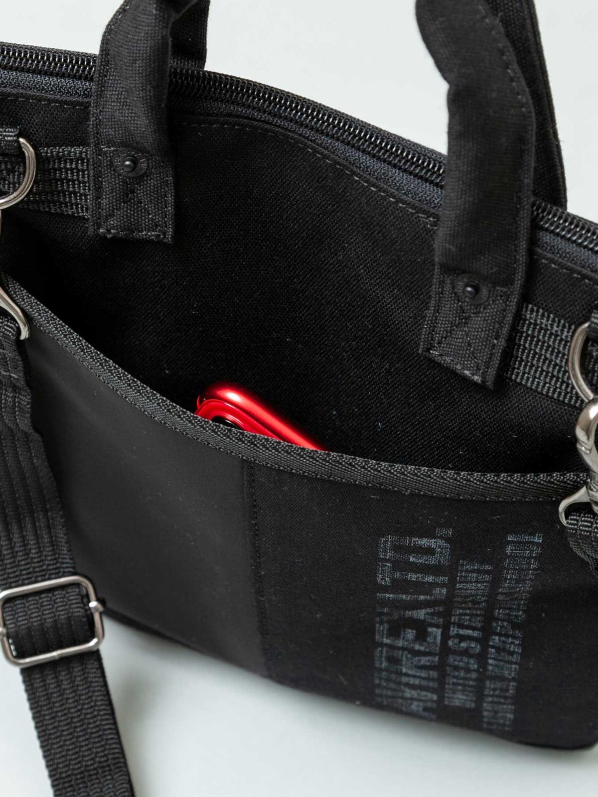 【AVIREX】“TOPGUN”MINI HELMET BAG AVX3528J ∴