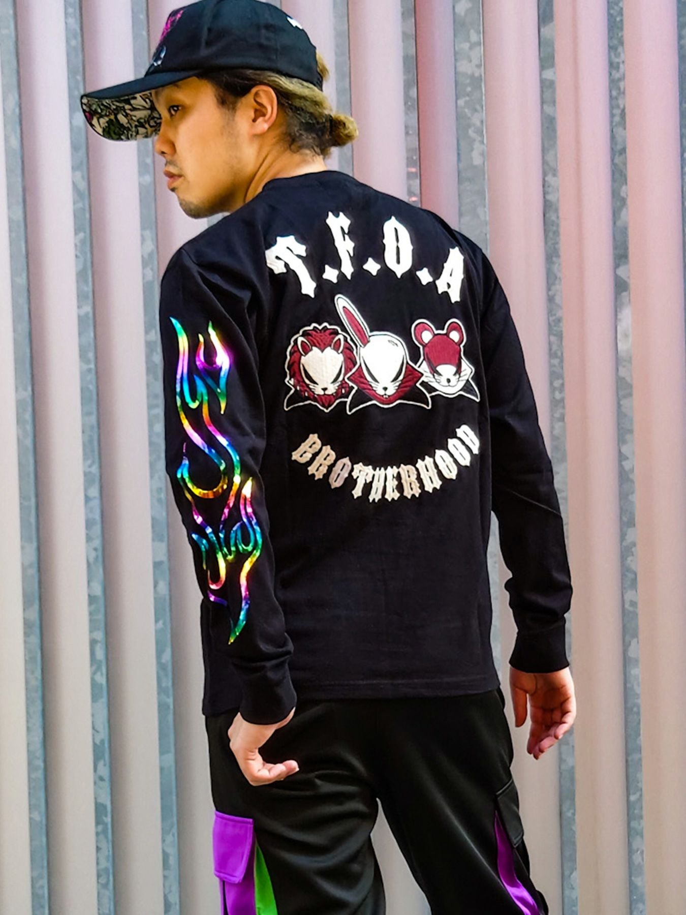 CROWS×WORST】“BROTHERHOOD”デスラビット刺繍入りロンT | 流儀圧搾