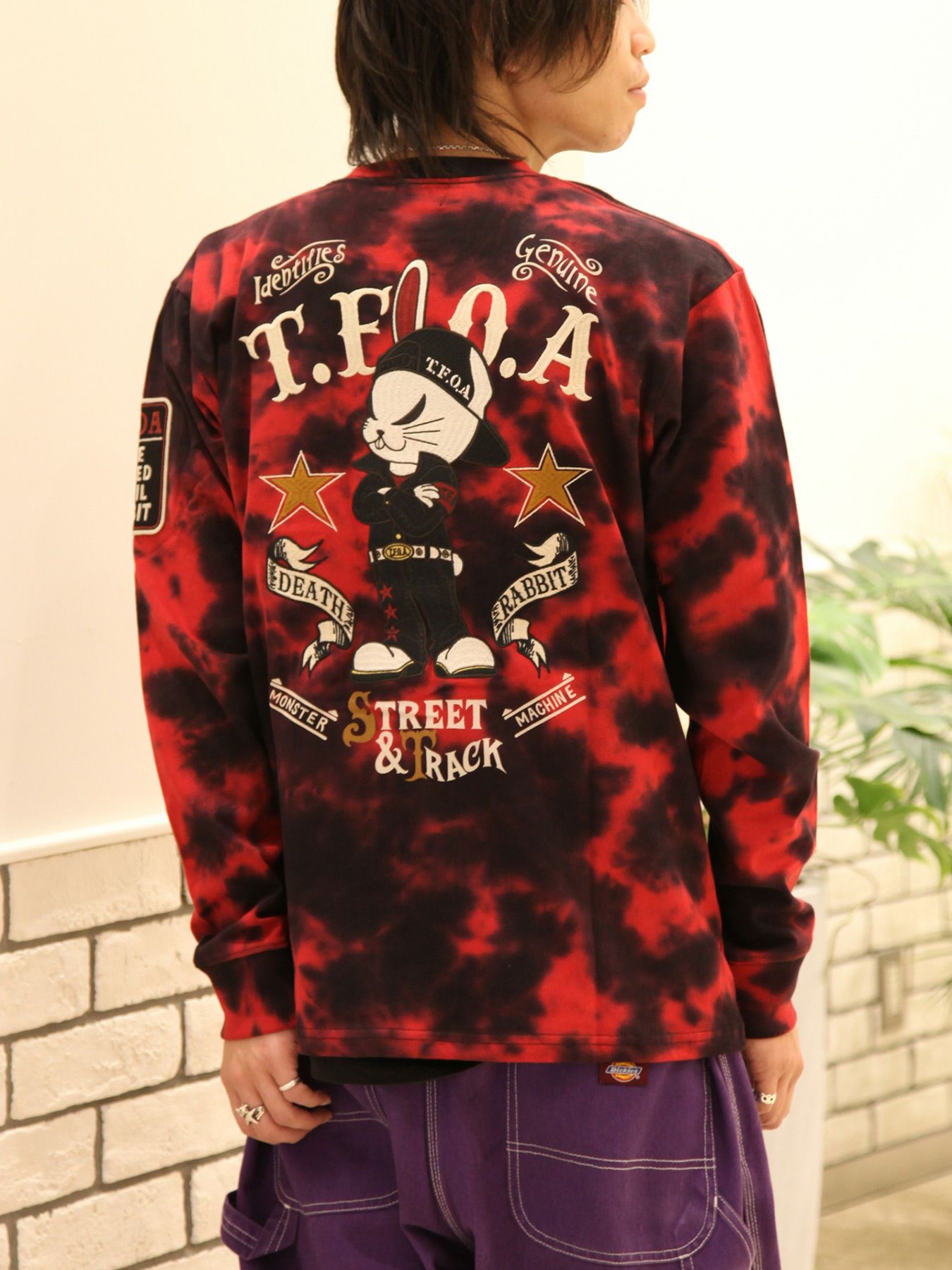 CROWS×WORST】 デスラビット刺繍入り 袖ワッペンロンT | 流儀圧搾