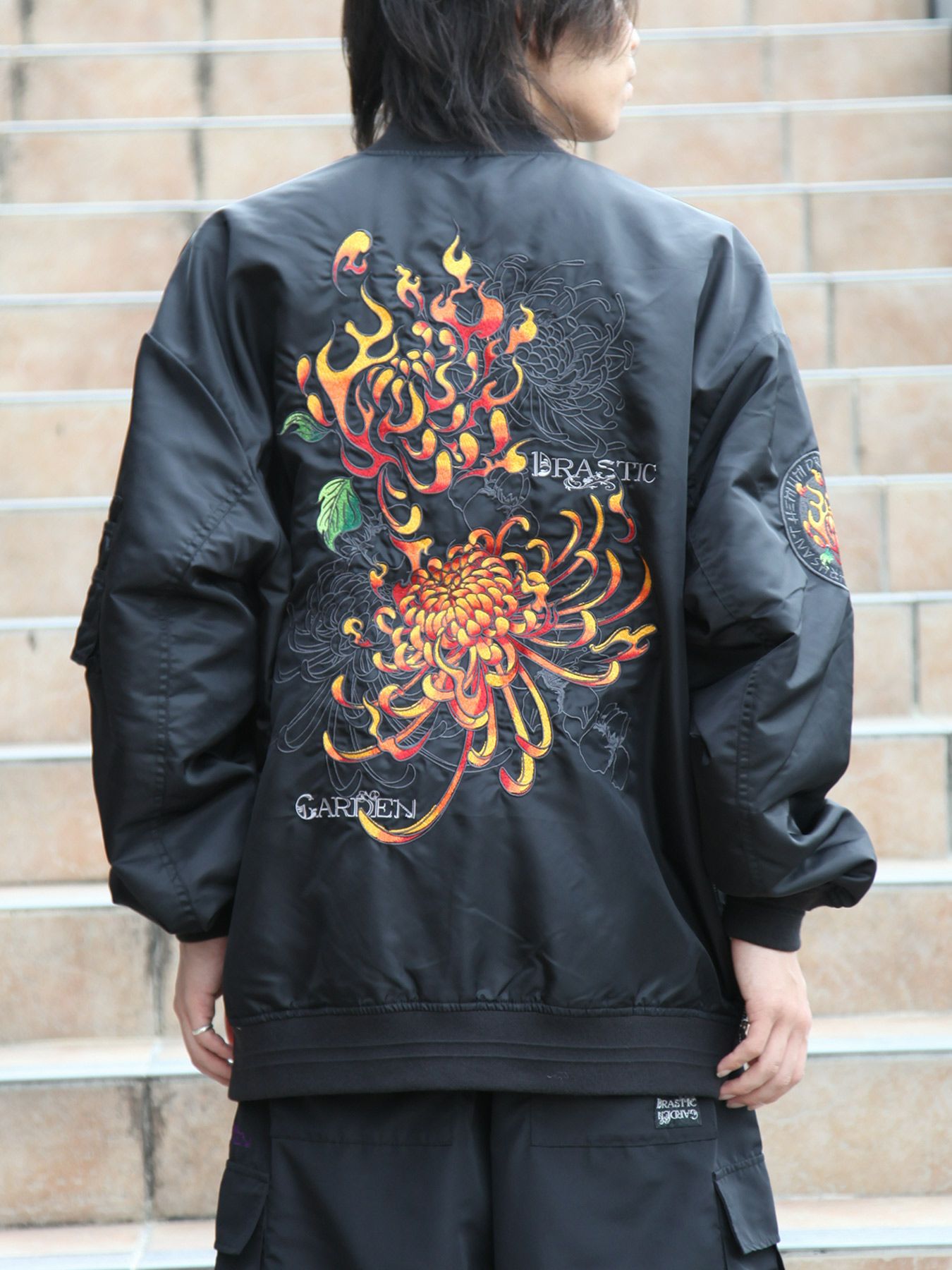 ≪30%OFF≫【DRASTIC GARDEN】“火炎の菊”リバーシブルMA-1ジャケット