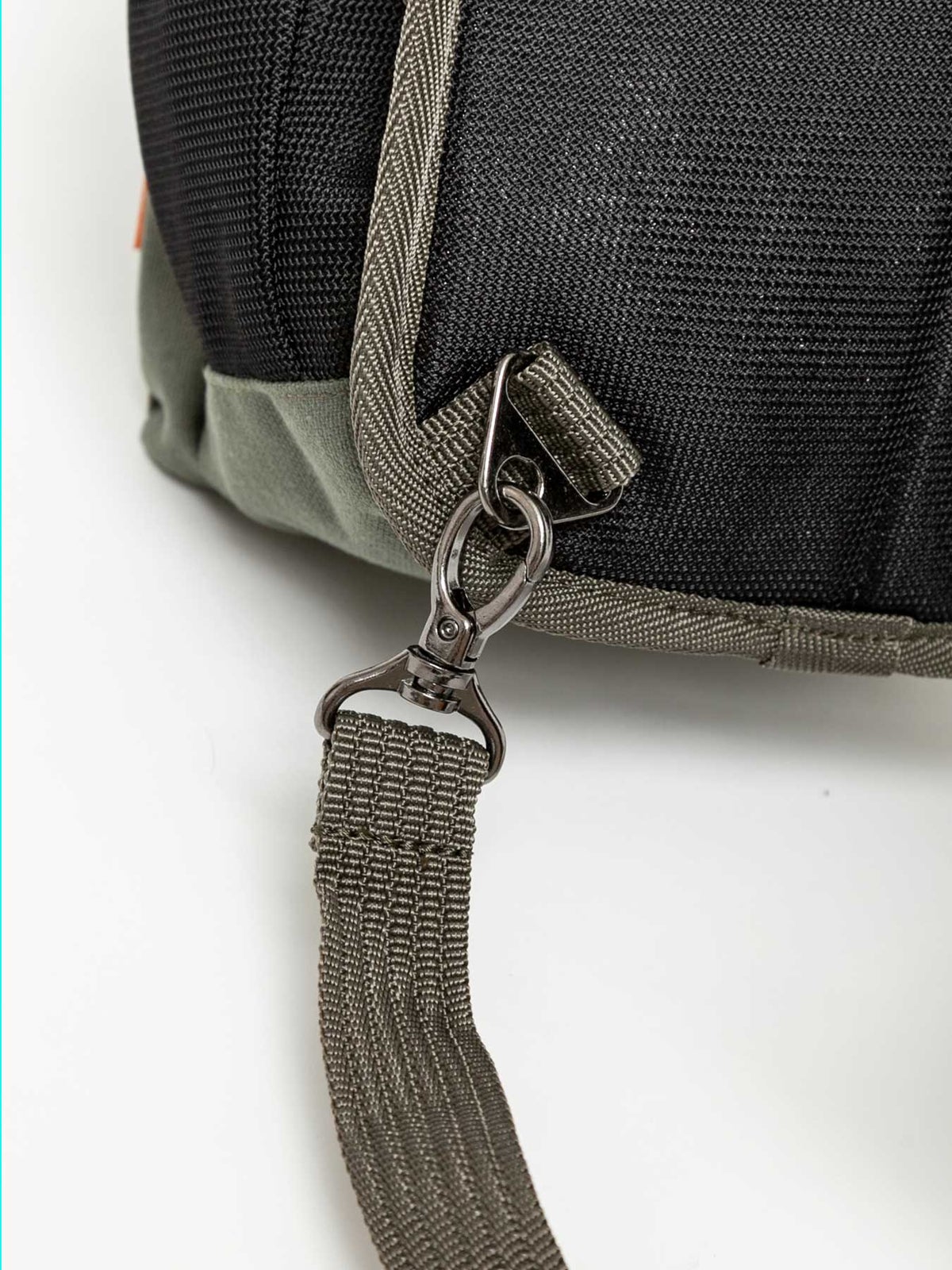 【AVIREX】“EAGLE”ONE SHOULDER BAG AVX305M ∴