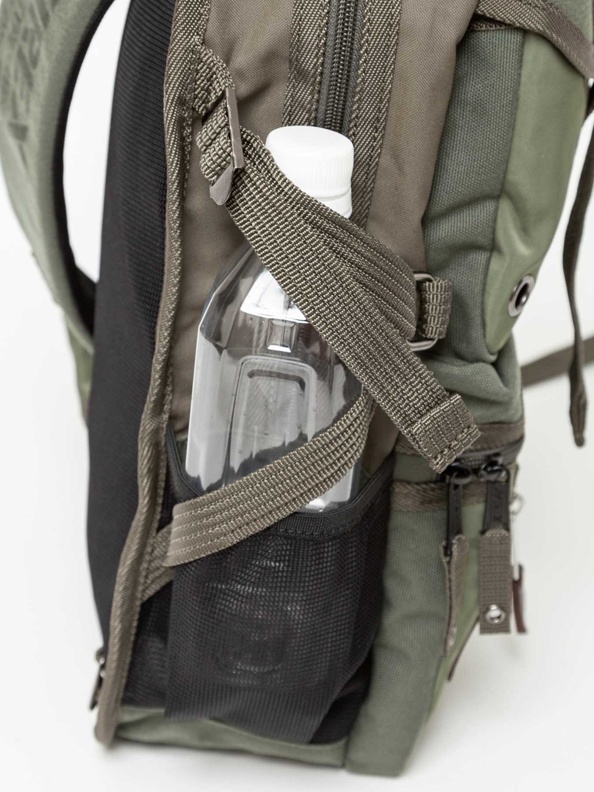 【AVIREX】“EAGLE”ONE SHOULDER BAG AVX305M ∴