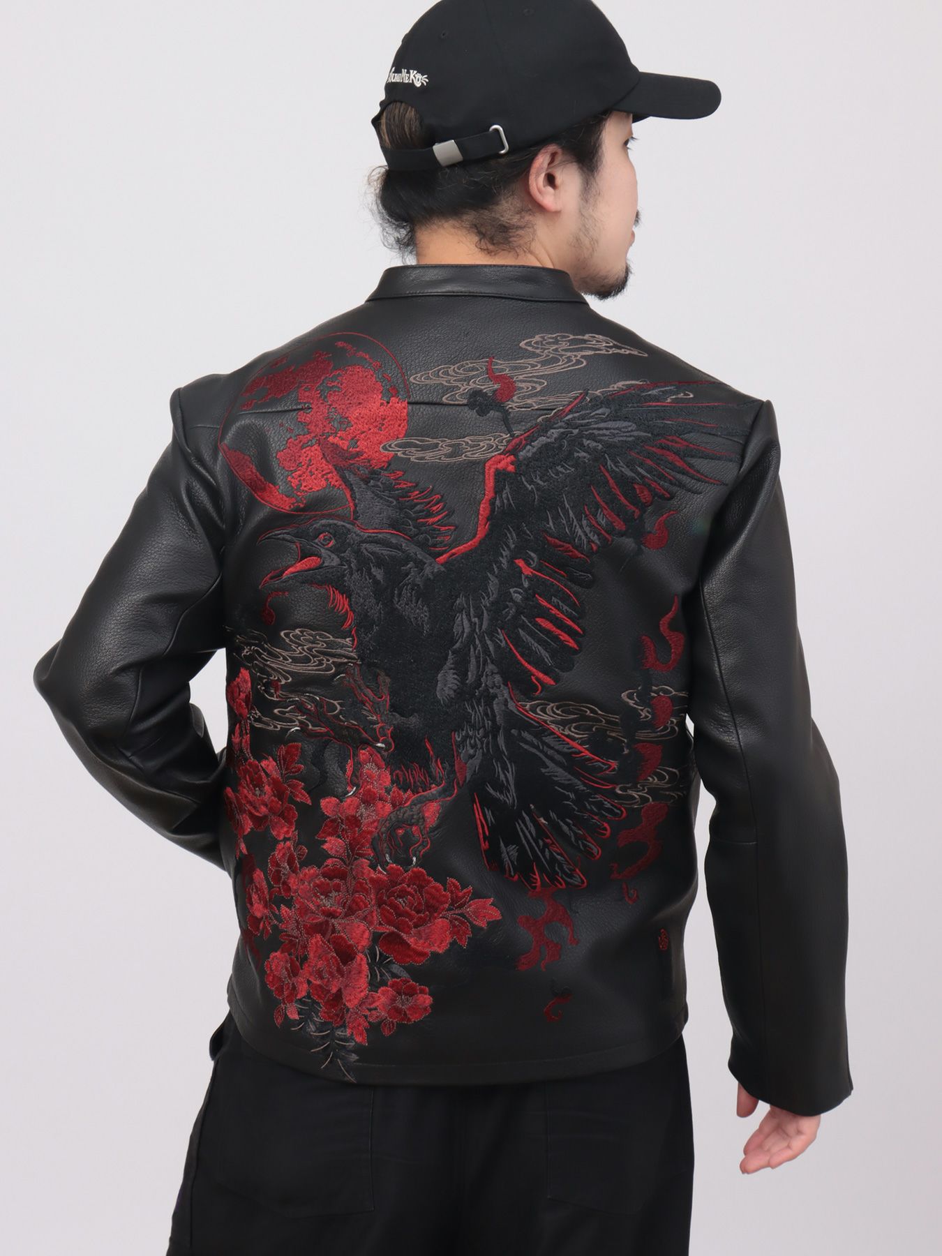 絡繰魂・漆】“破型 八咫烏”総刺繍レザージャケット：限定35着〔別注