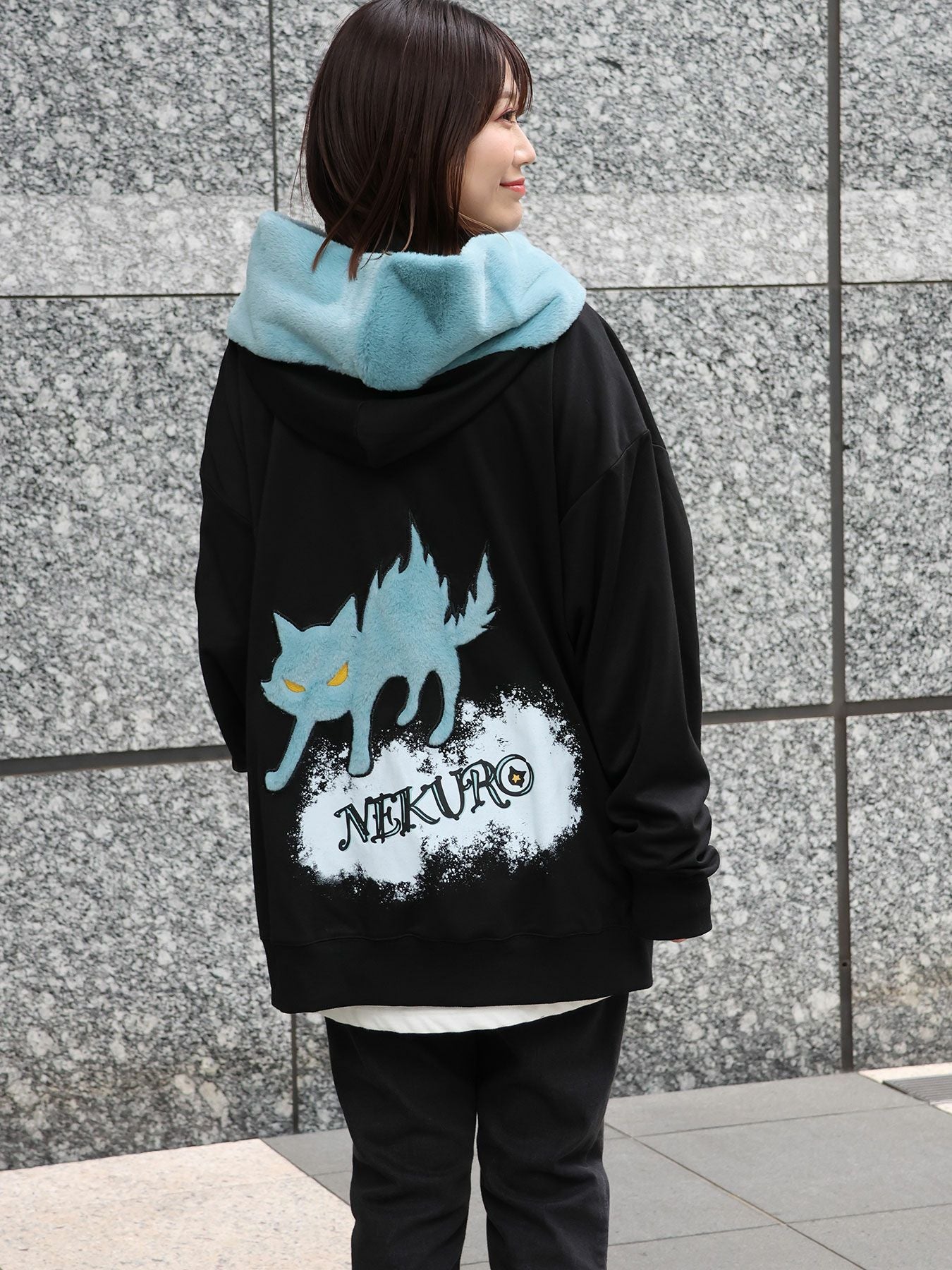 ≪30%OFF≫【NEKURO】“威嚇スルNEKURO”フェイクファー配色切替ZIP