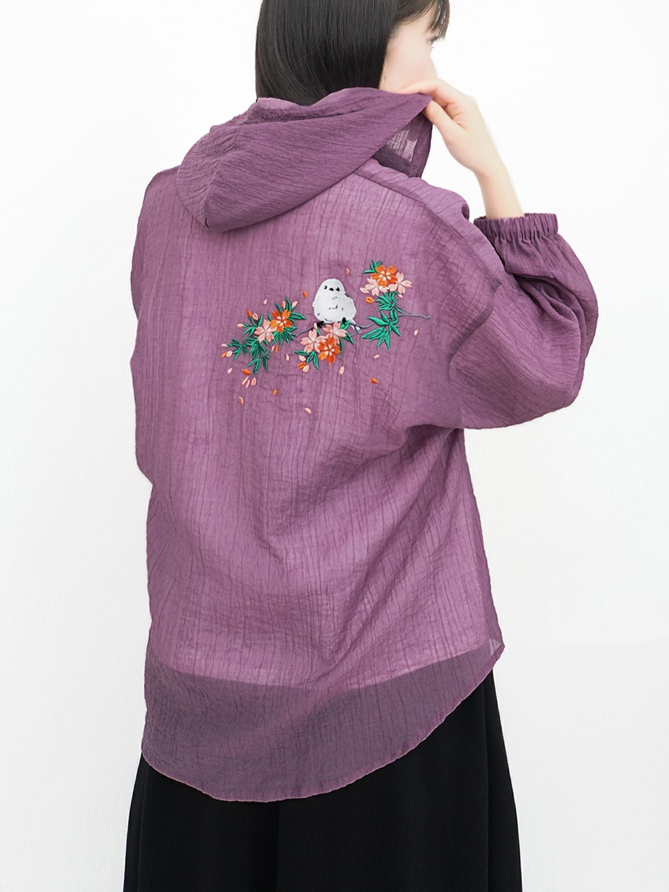 雅結】桜とシマエナガ刺繍 シアー素材ブラウスパーカー | 流儀圧搾