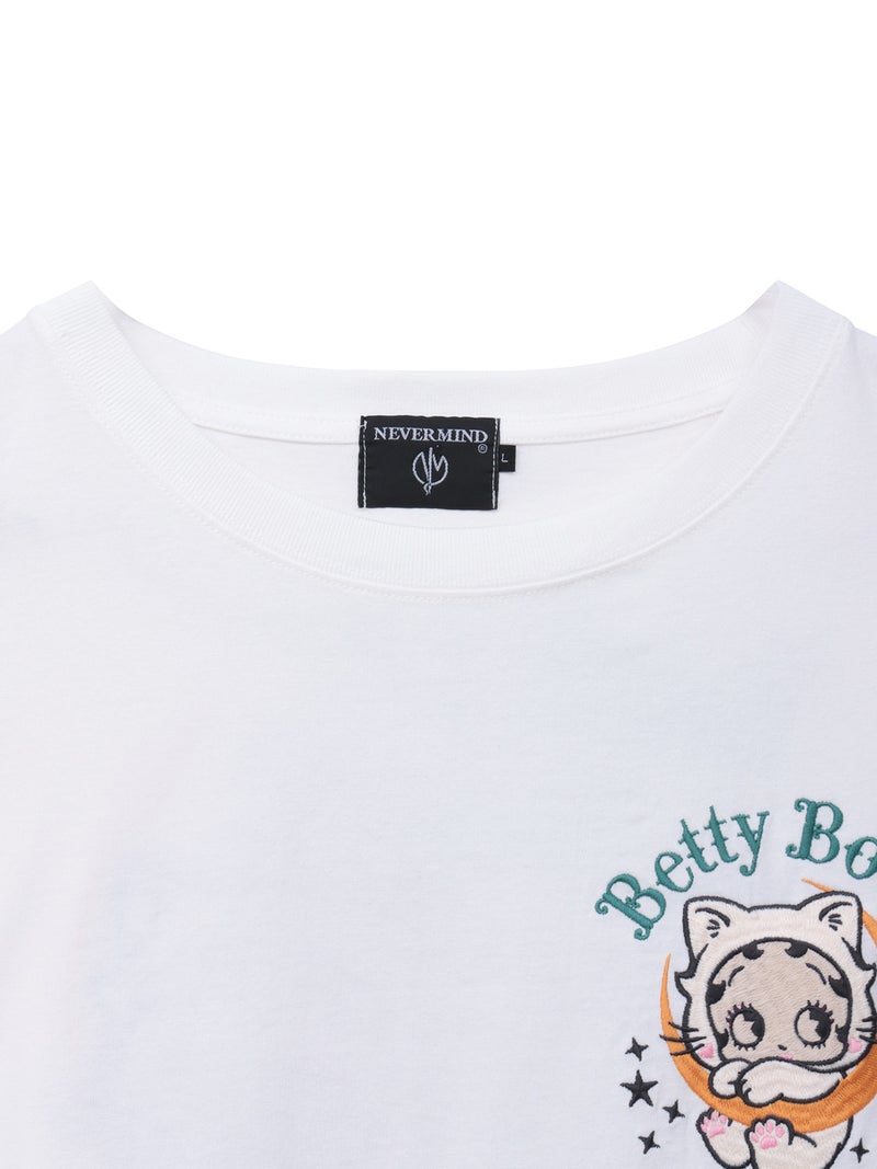 【BETTY BOOP】“黒猫&白猫ベイビーベティ”刺繍入りTシャツ〔別注〕