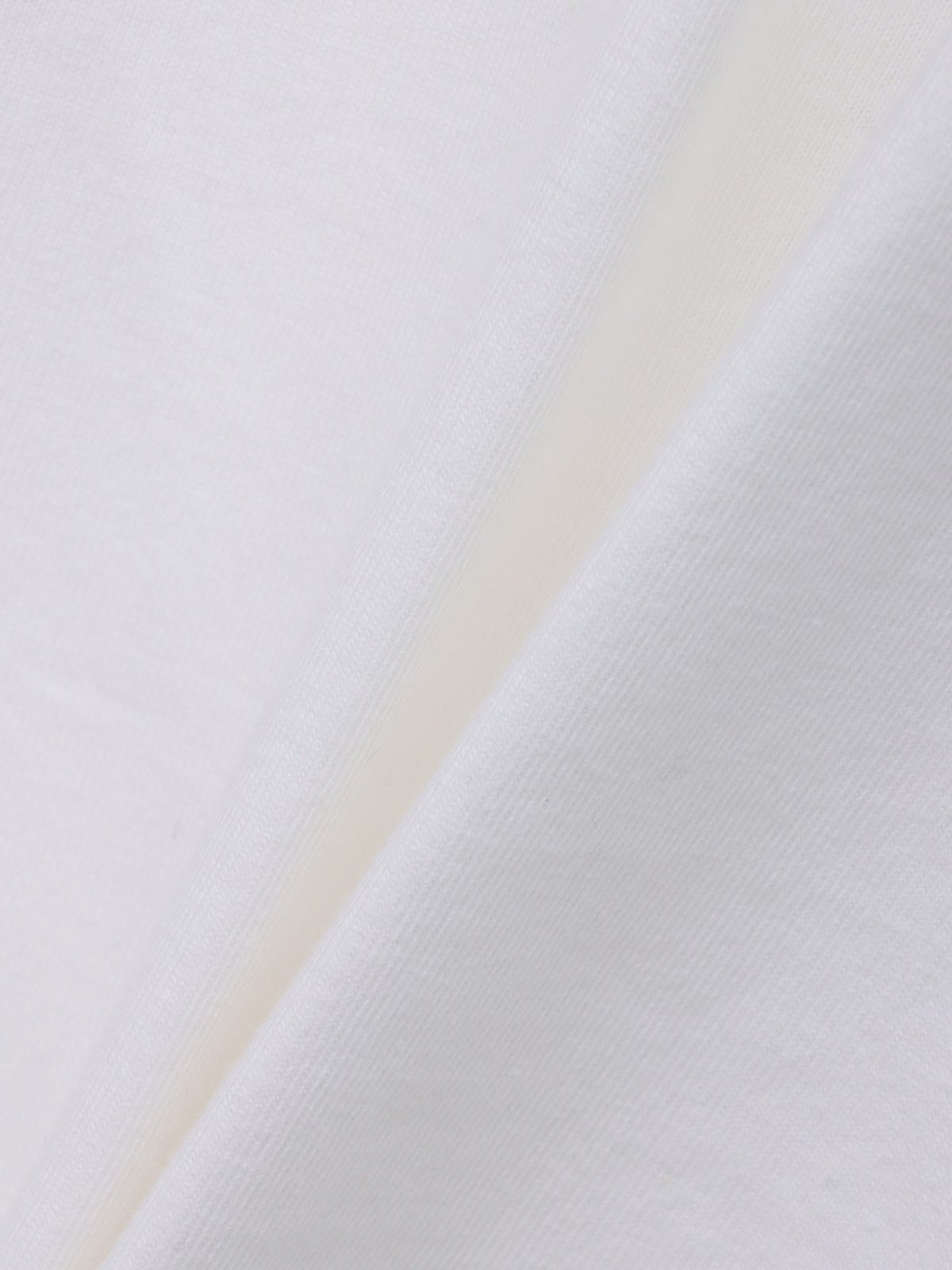 【BETTY BOOP】“黒猫&白猫ベイビーベティ”刺繍入りTシャツ〔別注〕