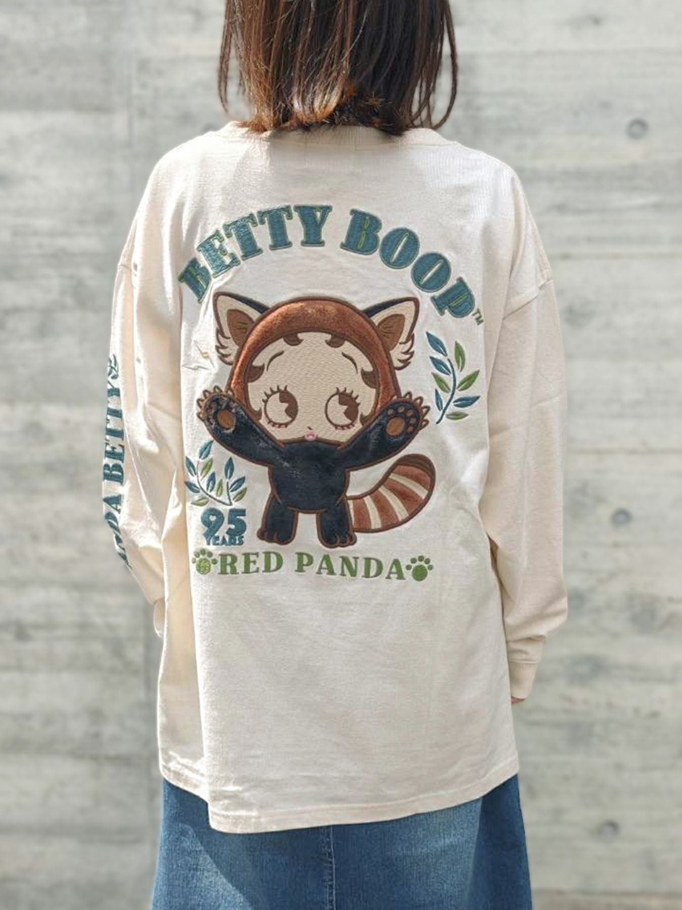 BETTY BOOP】“レッサーパンダベティ”総刺繍ロンT〔別注〕 | 流儀圧搾