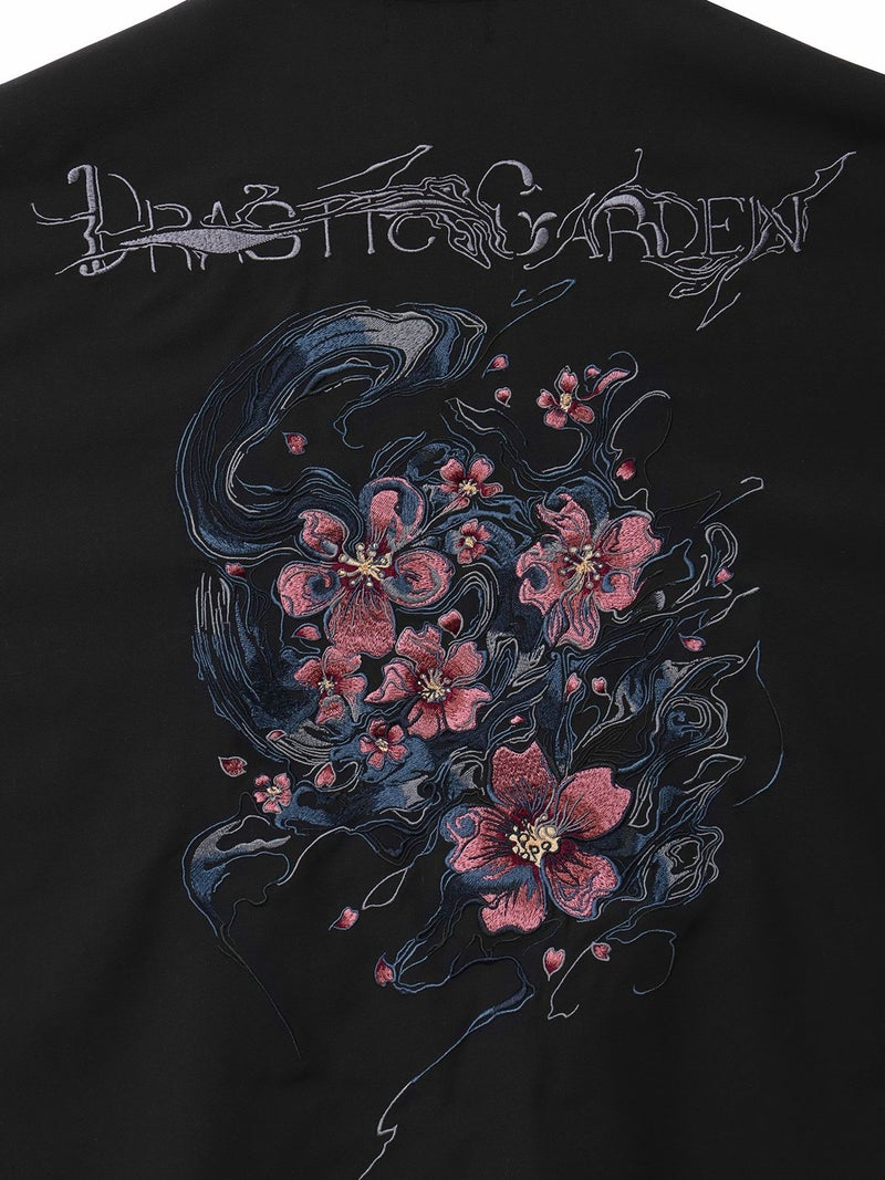 ＜春の予約会＞【DRASTIC GARDEN】“煙ノ桜”刺繡入り変形シャツ