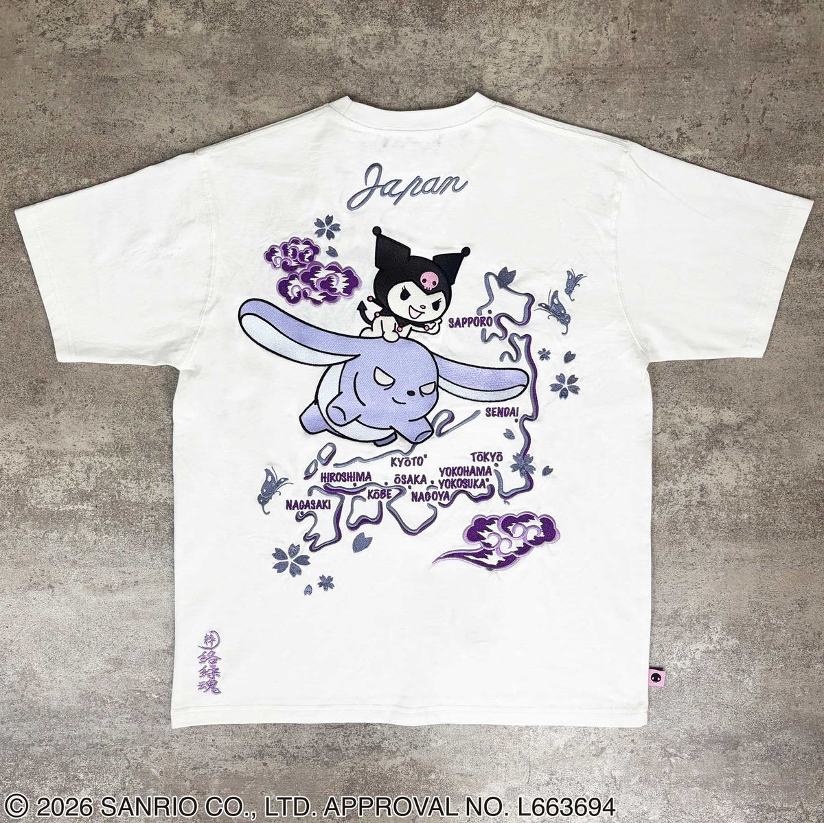 ＜予約＞【絡繰魂・粋×KUROMI】“KUROMI JAPAN”刺繍入りTシャツ