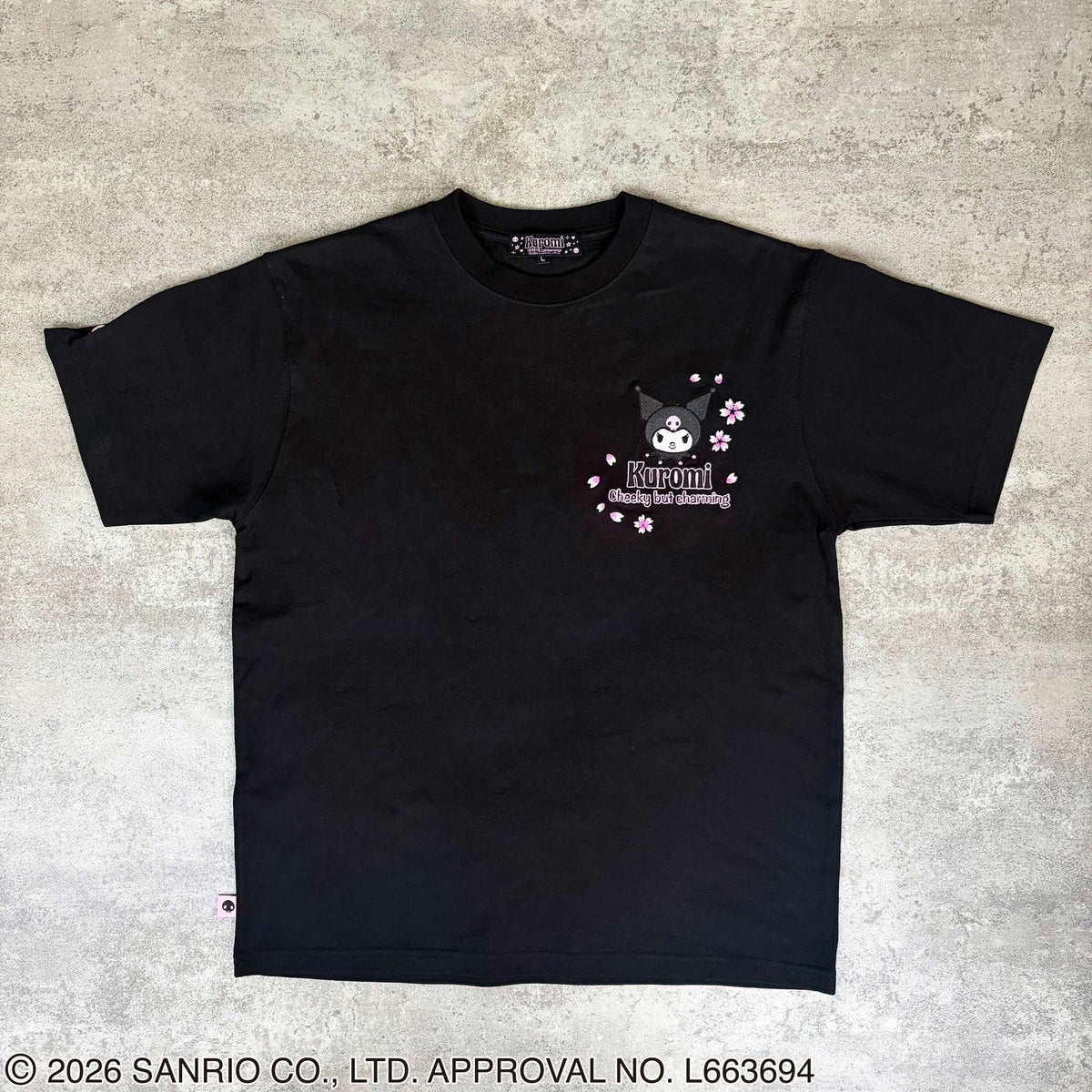 ＜予約＞【絡繰魂・粋×KUROMI】“KUROMI SAKURA”刺入りTシャツ