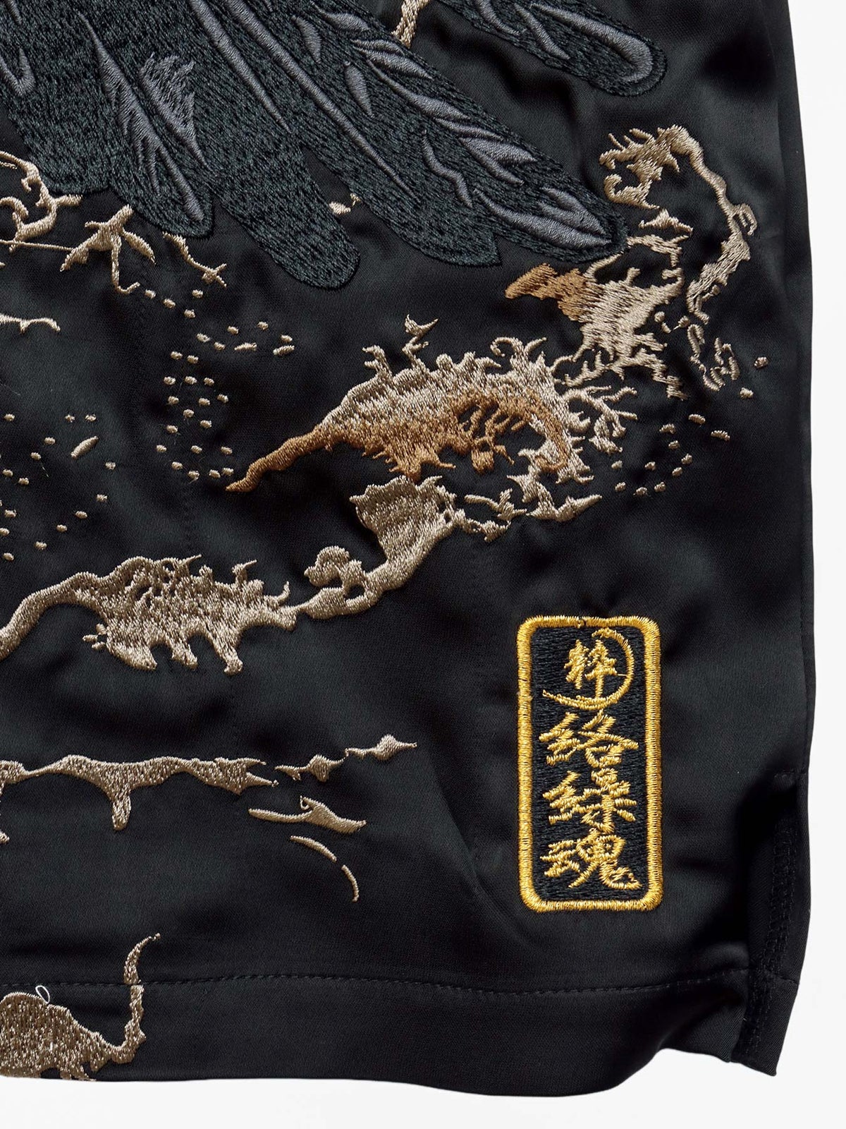 【絡繰魂・粋】“八咫烏”刺繍入り半袖シャツ