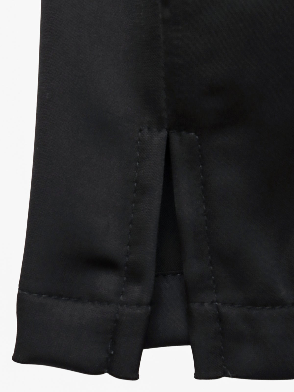 【絡繰魂・粋】“八咫烏”刺繍入り半袖シャツ