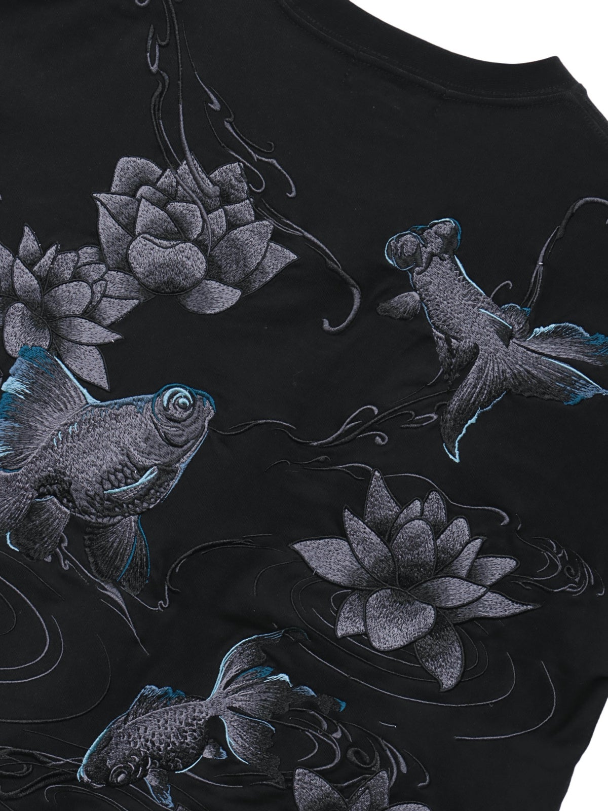 【絡繰魂・漆】“漆の金魚”総刺繍半袖Tシャツ