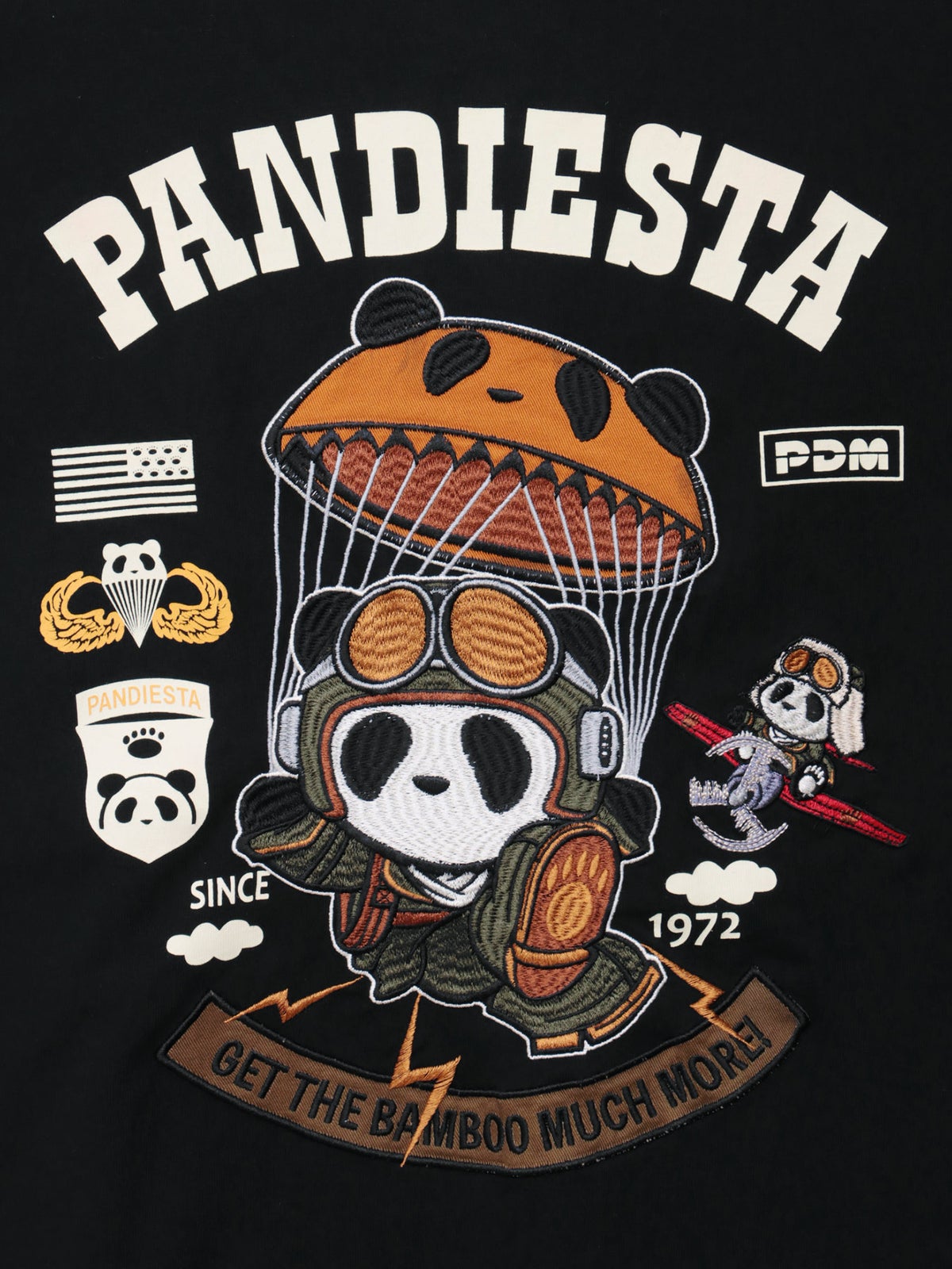 【PANDIESTA JAPAN】“パラシュートパンダ”刺繍入りTシャツ