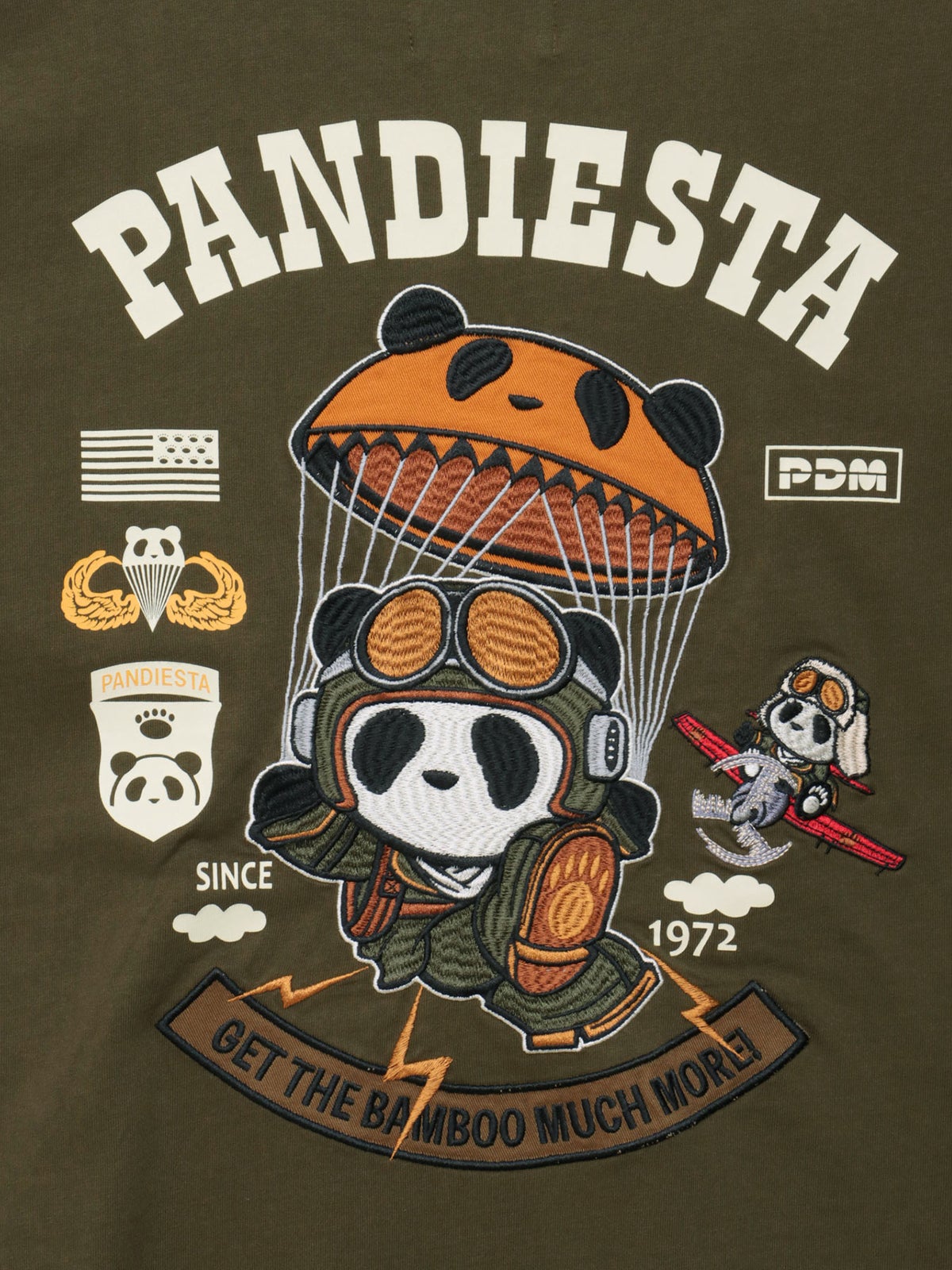【PANDIESTA JAPAN】“パラシュートパンダ”刺繍入りTシャツ