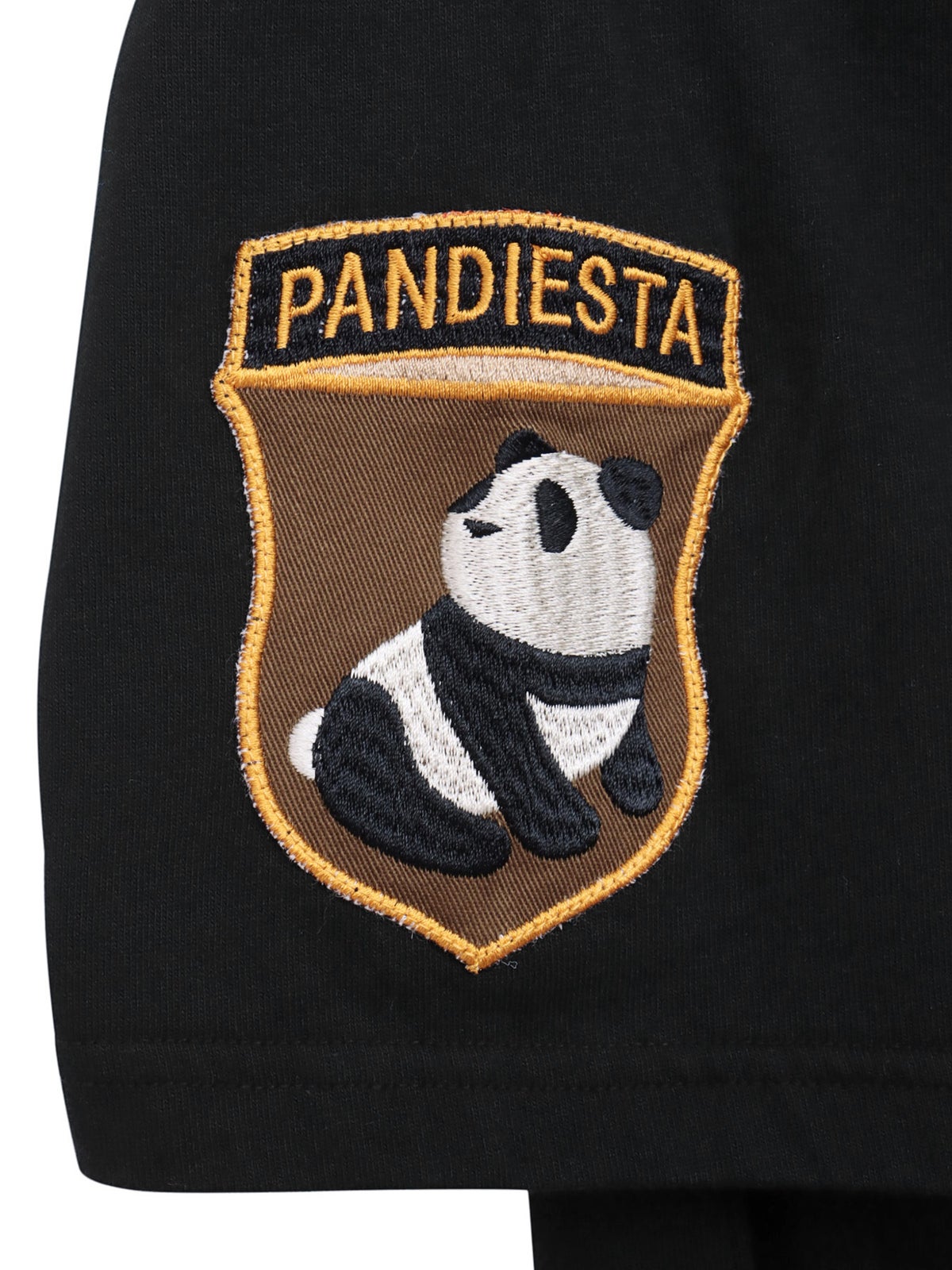 【PANDIESTA JAPAN】“パラシュートパンダ”刺繍入りTシャツ