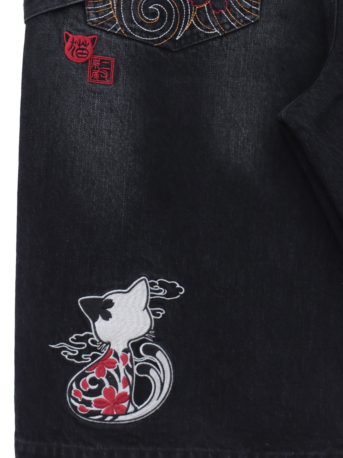 【SUMINEKO】“ツバメと振り向き猫”総刺繍デニムショーツ