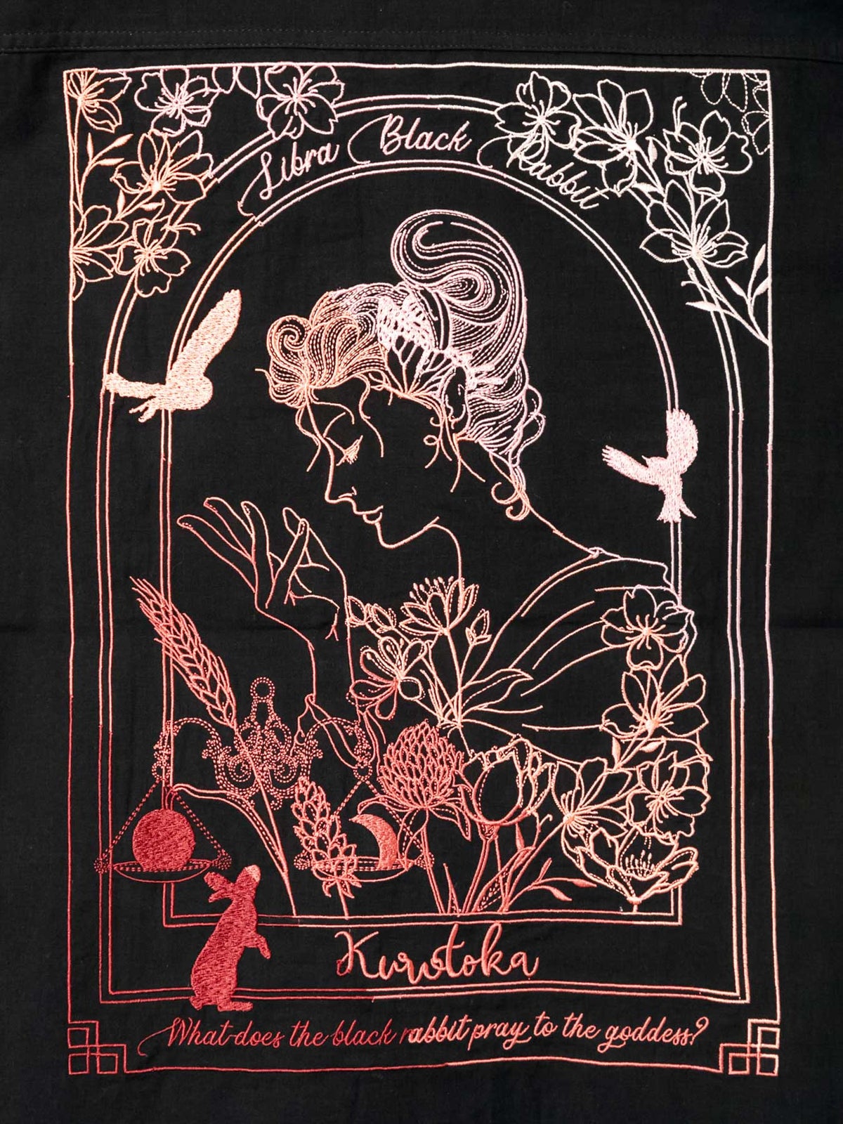 【黒菟華】“てんびん座の黒兎”総刺繍 半袖シャツ