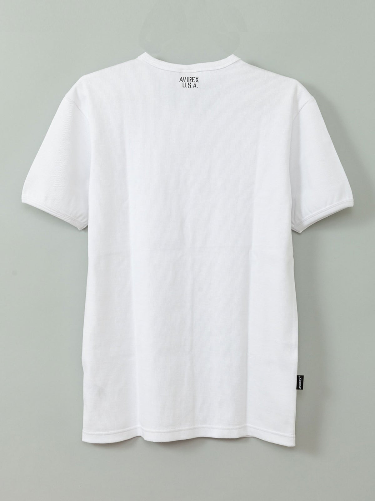  【AVIREX】DAILY V-NECK T-SHIRT