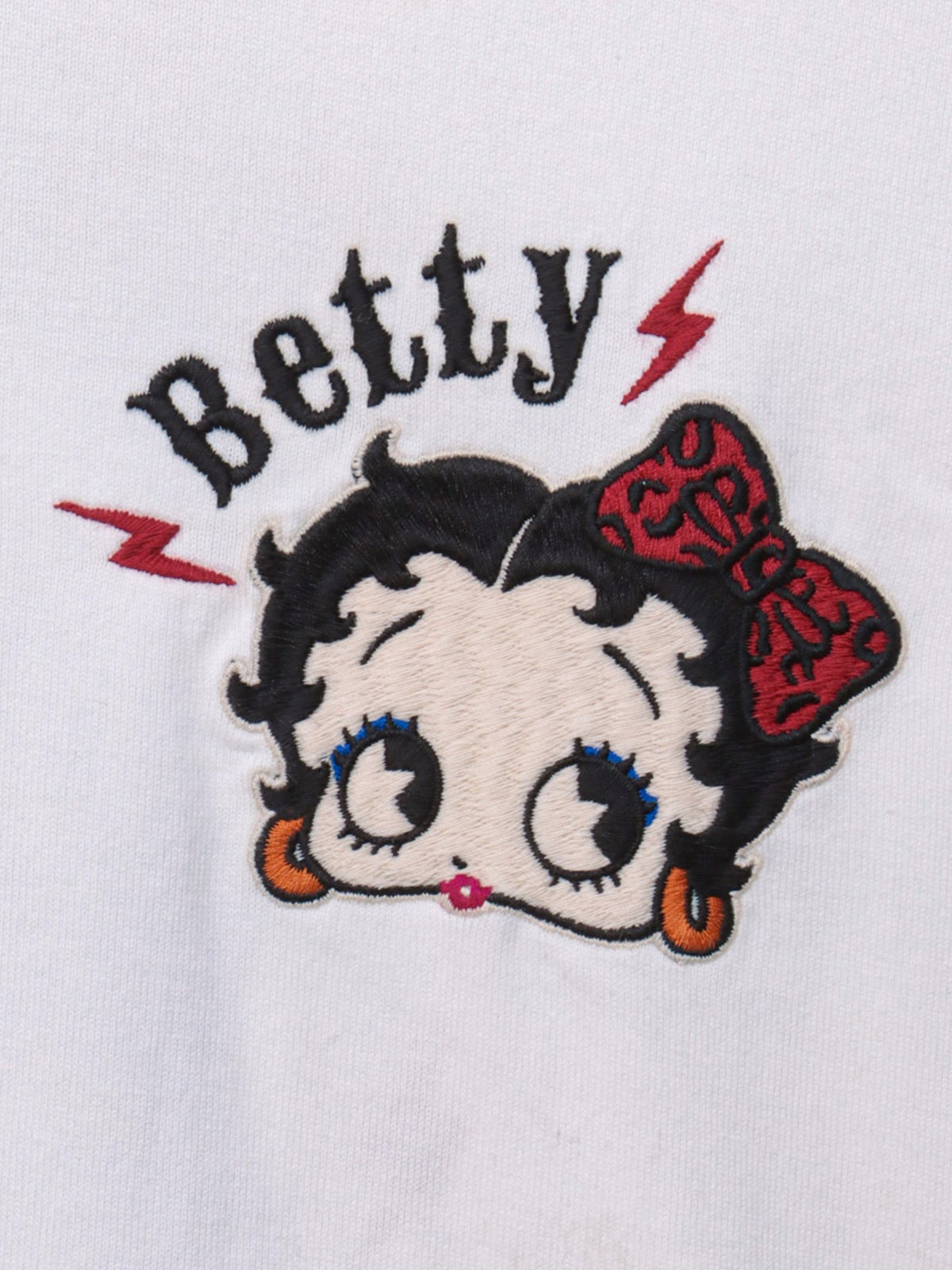 ＜秋の大予約会＞【BETTY BOOP】“やんちゃベティ”刺繍入りロンT〔別注〕