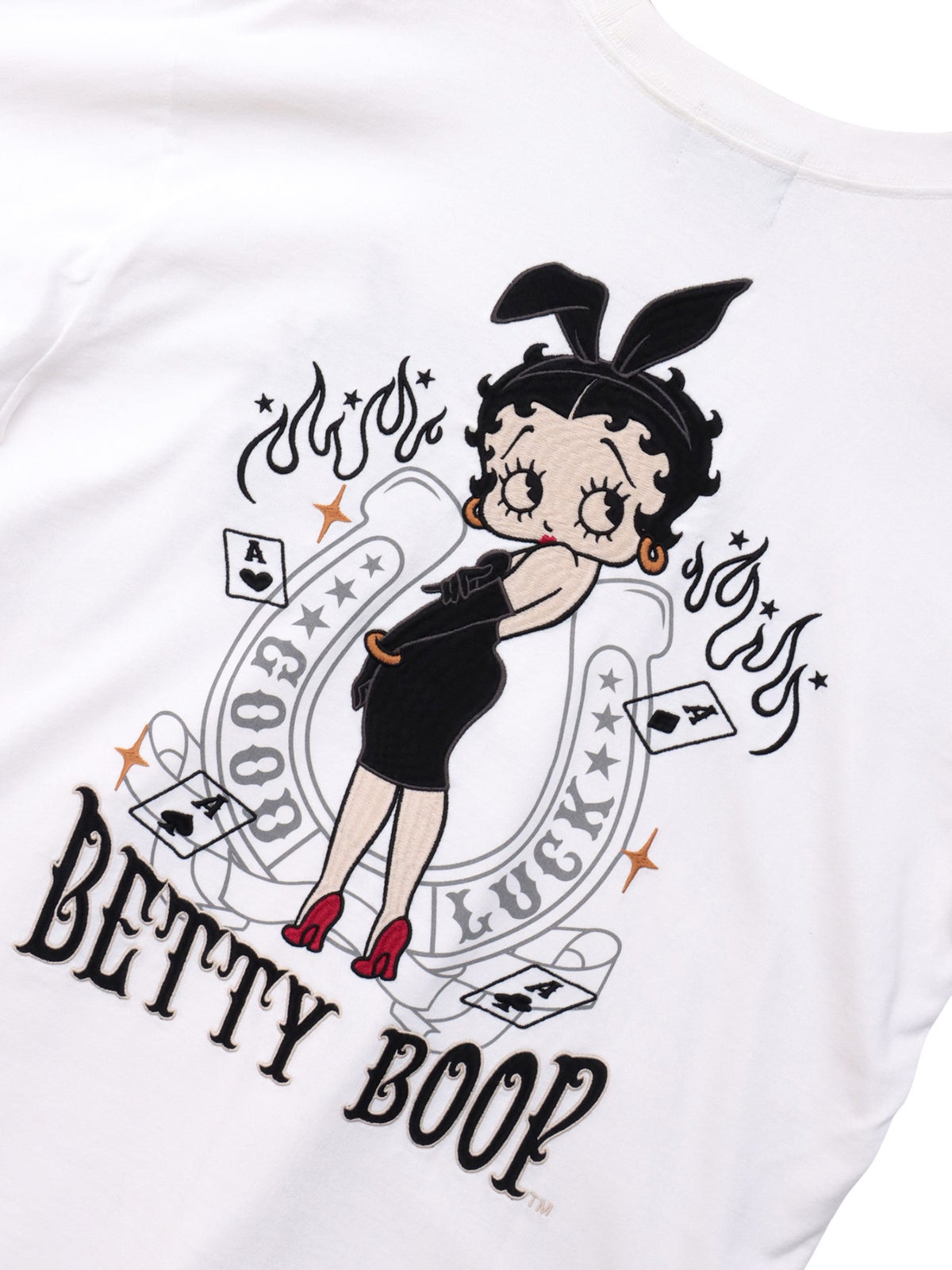 ＜秋の大予約会＞【BETTY BOOP】“バニーベティ”刺繍入りロンT