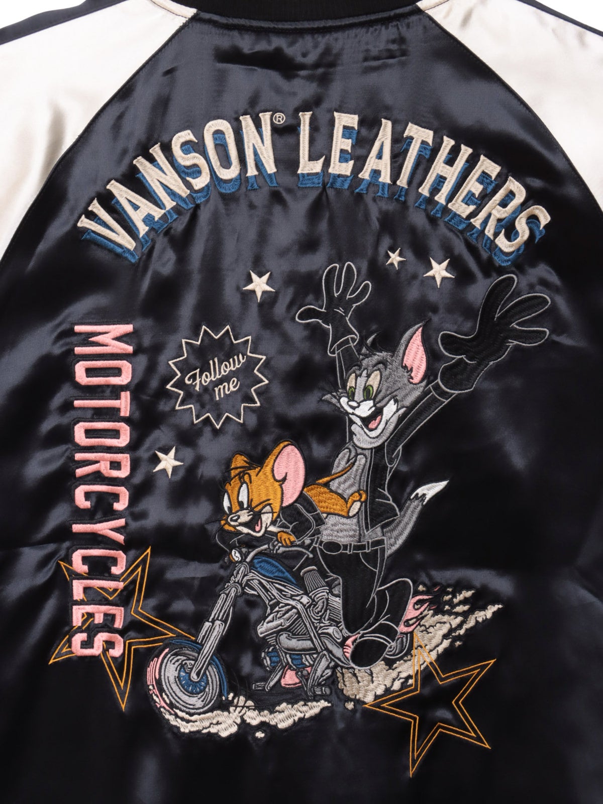 ＜秋の大予約会＞【VANSON×TOM and JERRY】“バイカーズトム＆ジェリー”総刺繍リバーシブルスカジャン／MA-1