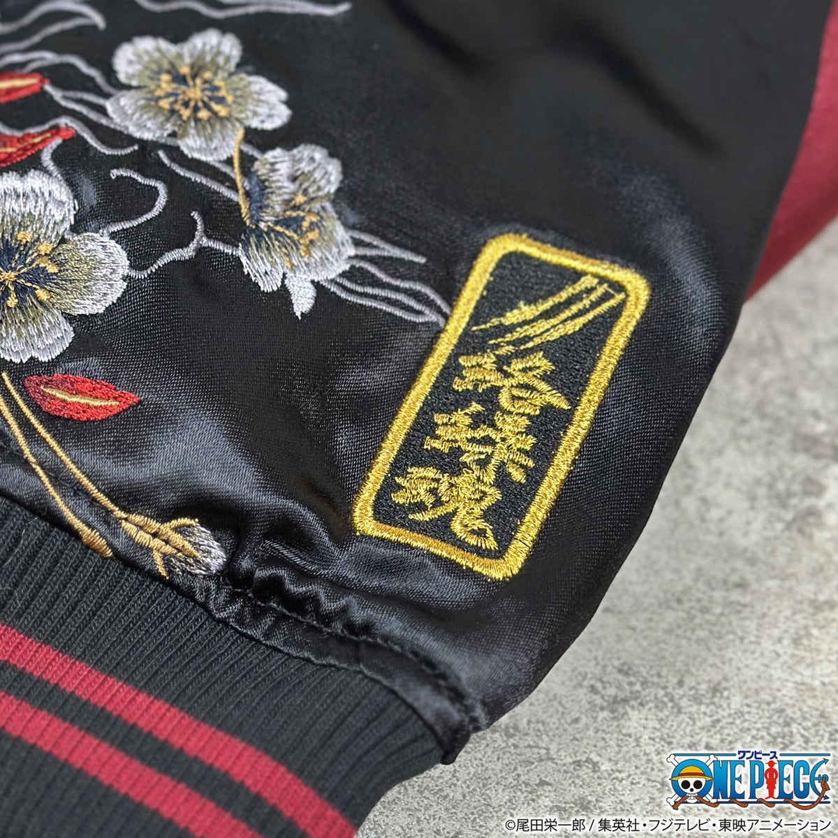 【ONE PIECE×絡繰魂】赤髪のリバーシブルスカジャン(シャンクス)