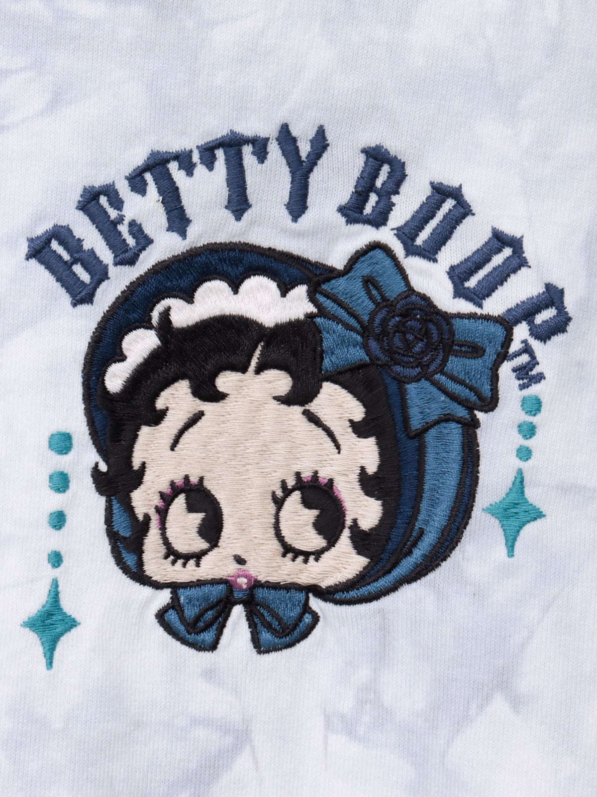 【BETTY BOOP】“ゴスロリベイビーベティ”刺繍入りTシャツ〔別注〕