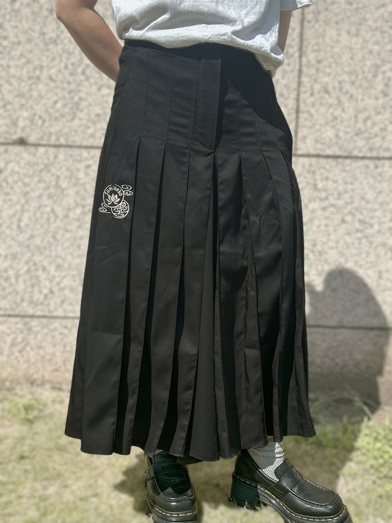 ≪30%OFF≫【SUMINEKO】“蓮とスミネコ”総刺繍スカートパンツ〔lady's〕≪返品・取寄対応不可≫