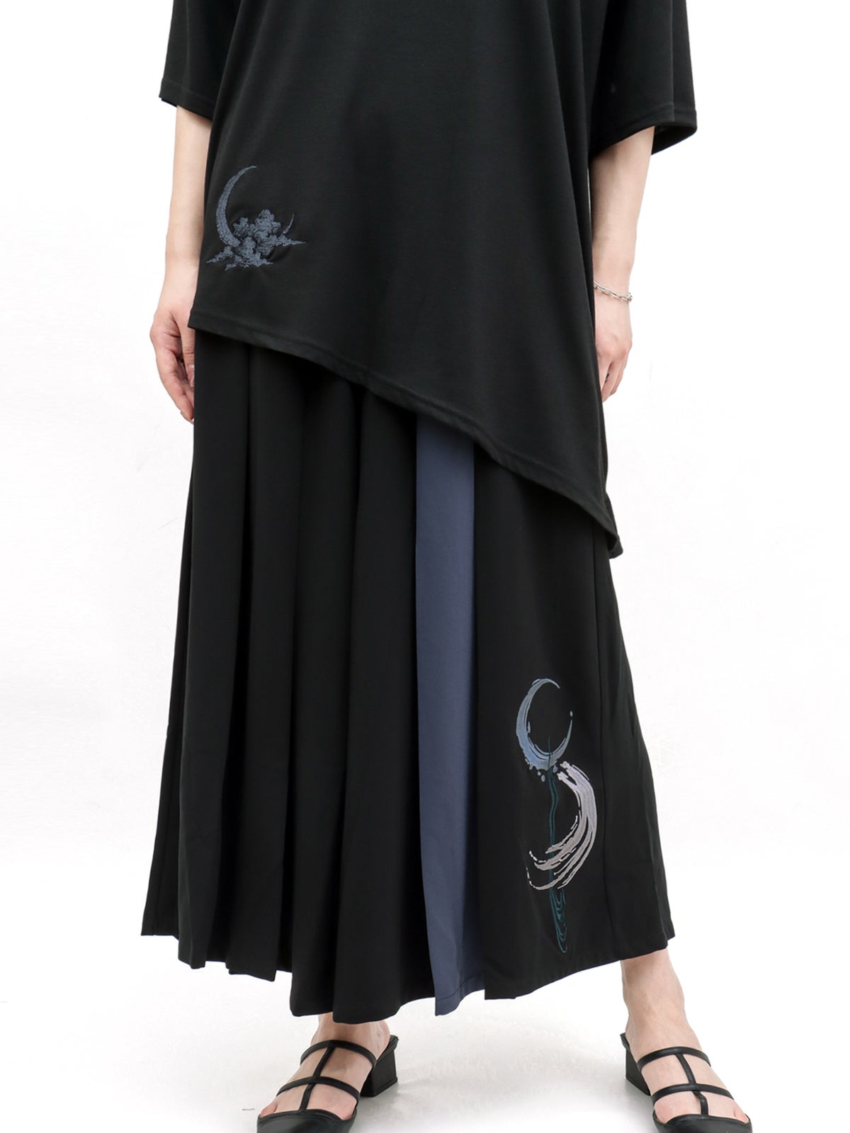 ≪30%OFF≫【雅結 -EN-】“陰の月”配色切替 ハカマガウチョパンツ≪返品・取寄対応不可≫