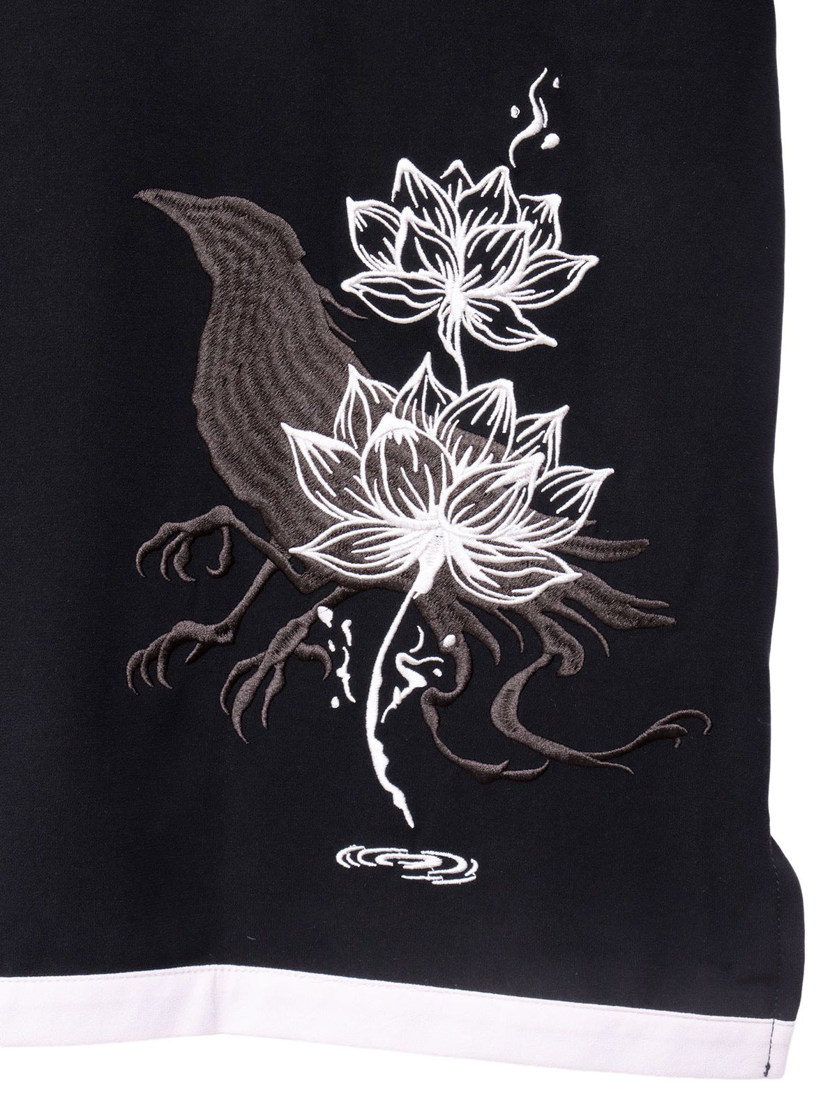 【雅結 -EN-】“八咫烏と蓮”刺繍入りキモノスリーブZIPパーカー