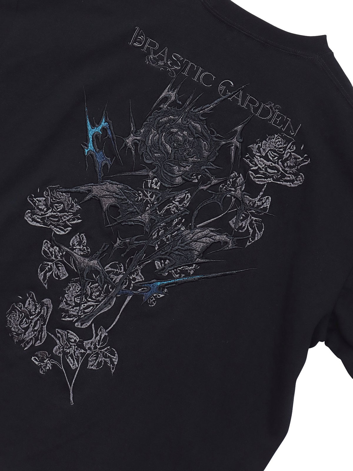 【DRASTIC GARDEN】“漆黒の華々”総刺繍BGIシルエットロンT