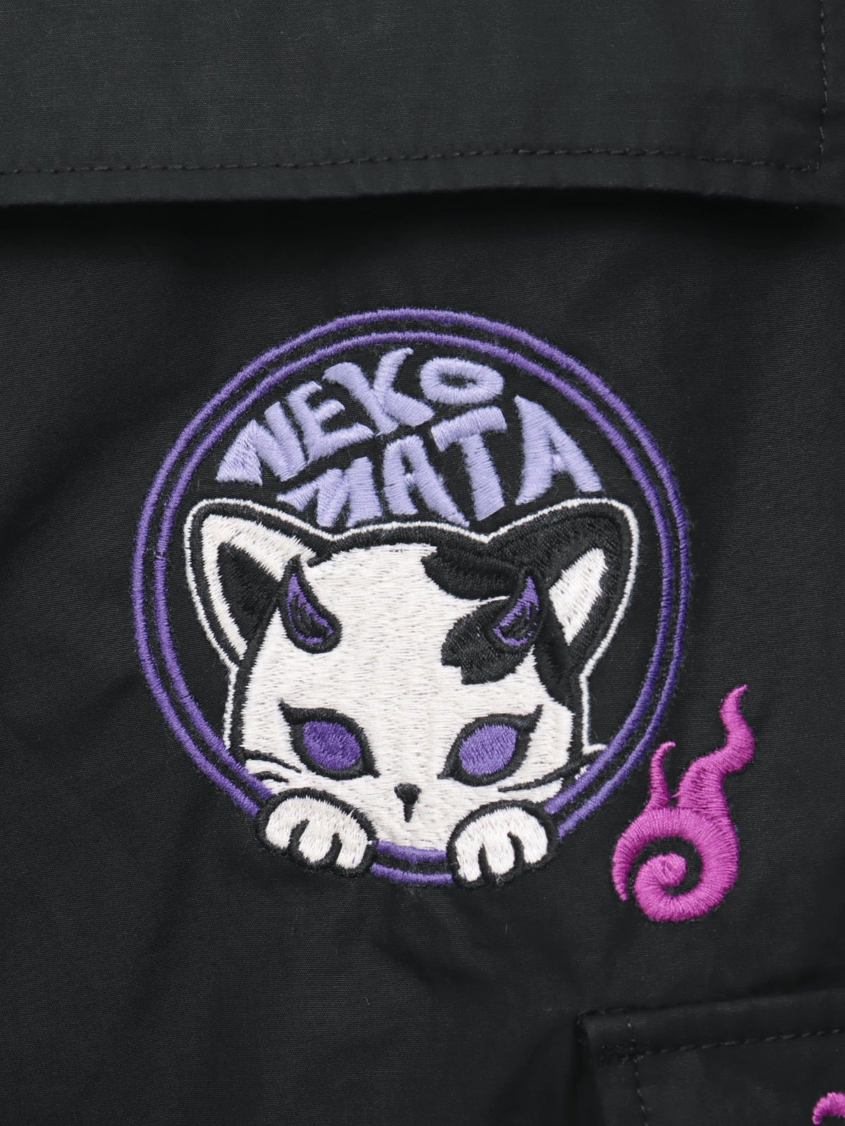 【SUMINEKO】“鬼猫”刺繍入りハーフパンツ