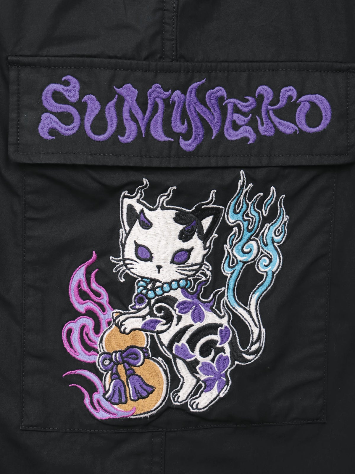 【SUMINEKO】“鬼猫”刺繍入りハーフパンツ