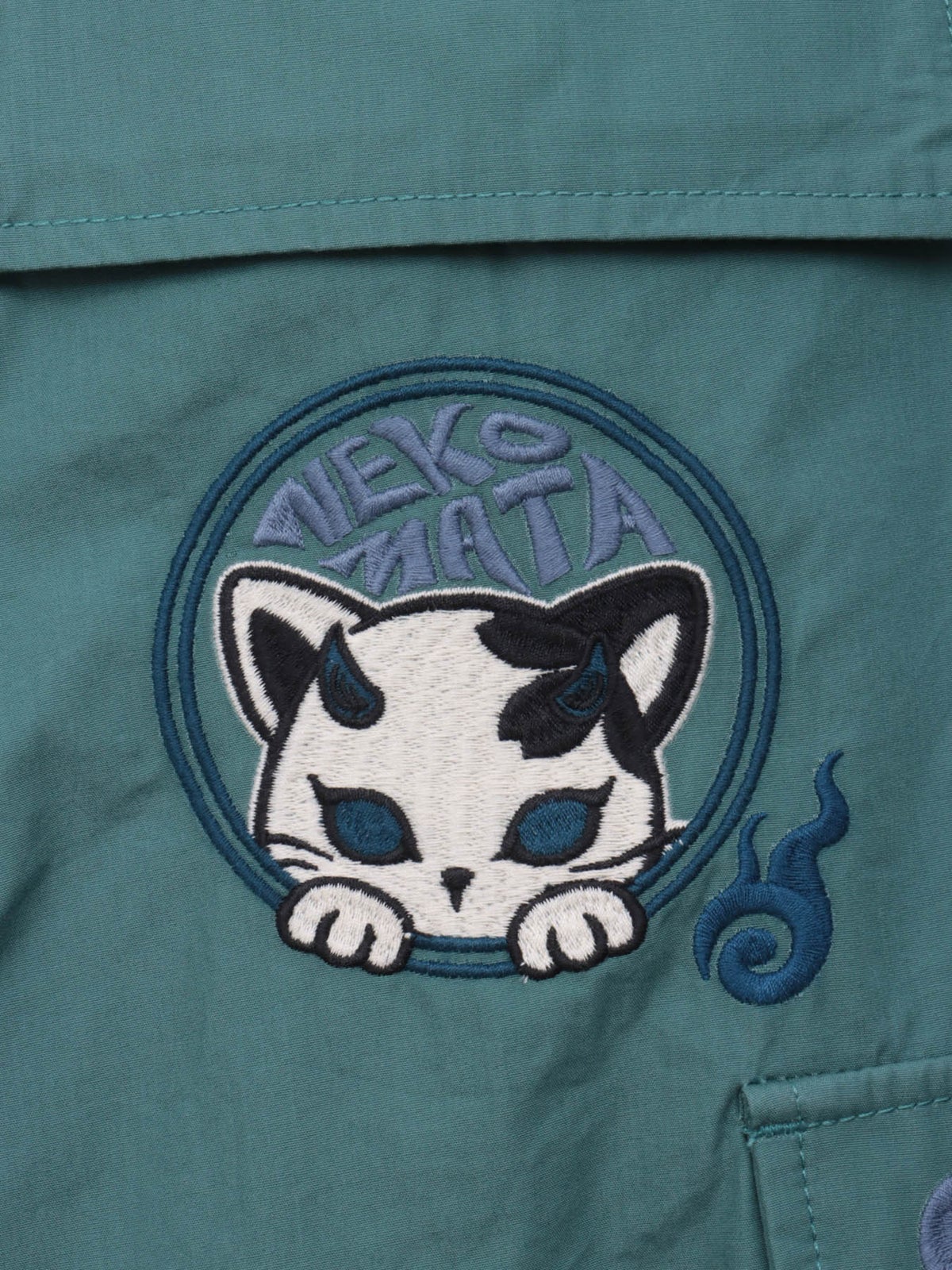 【SUMINEKO】“鬼猫”刺繍入りハーフパンツ