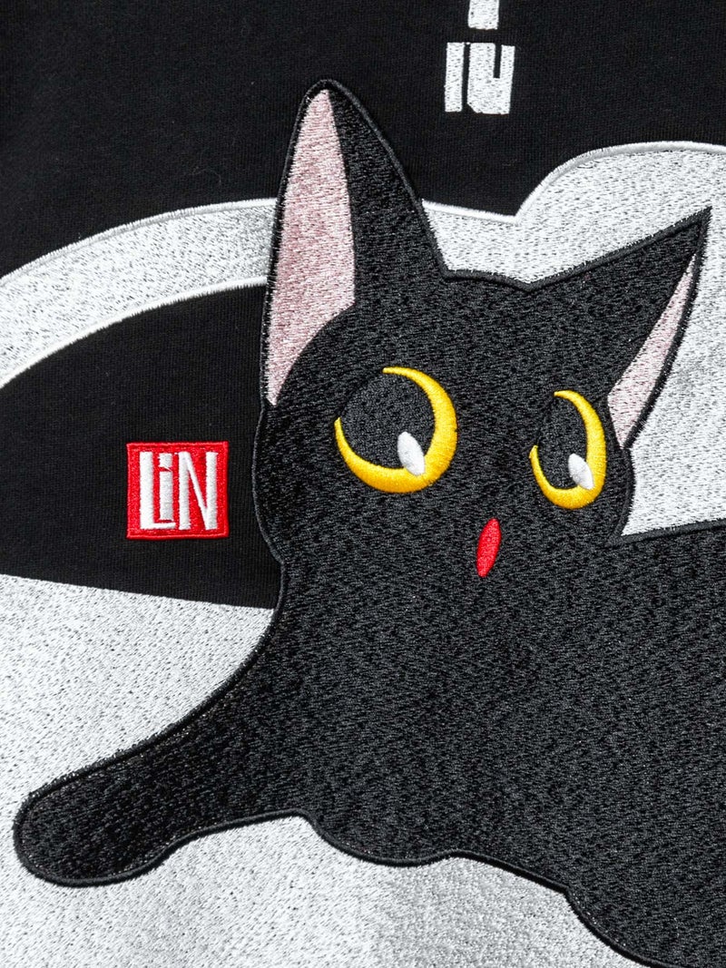 【LiN】“アートなLamy&Earl”刺繍入りZIPパーカー