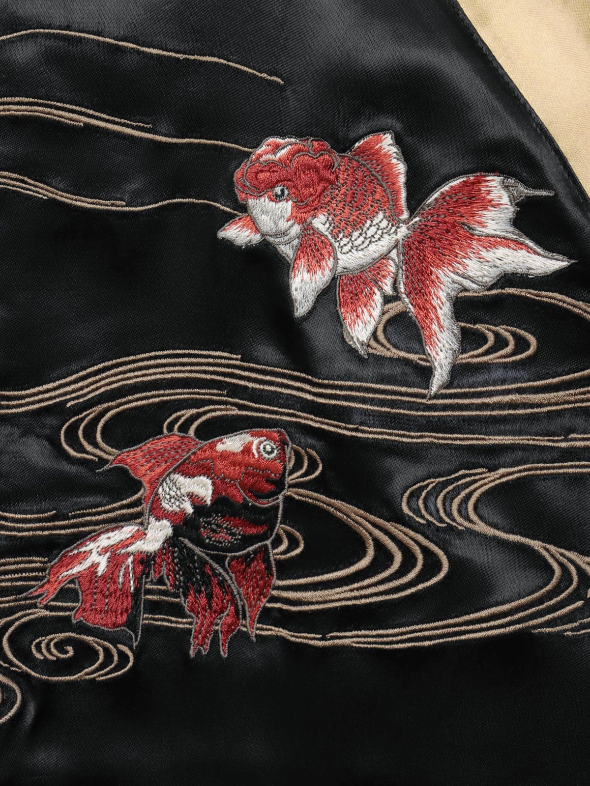 【絡繰魂・粋】“金魚×牡丹”総刺繍リバーシブルスカジャン