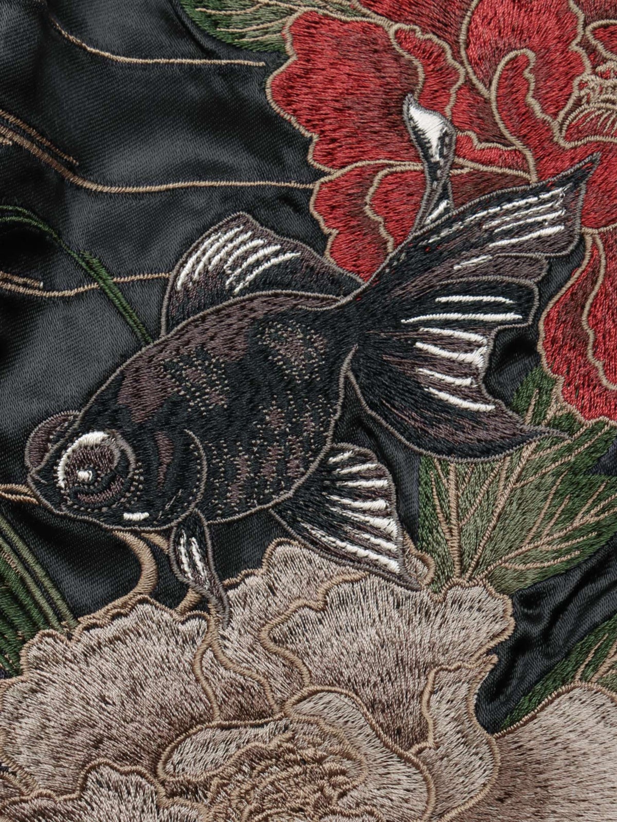 【絡繰魂・粋】“金魚×牡丹”総刺繍リバーシブルスカジャン
