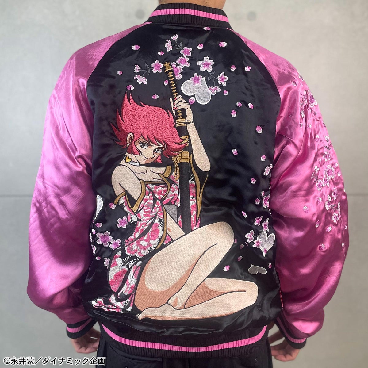  【絡繰魂×キューティーハニー】“キューティーハニー 花魁”刺繍入りリバーシブルスカジャン