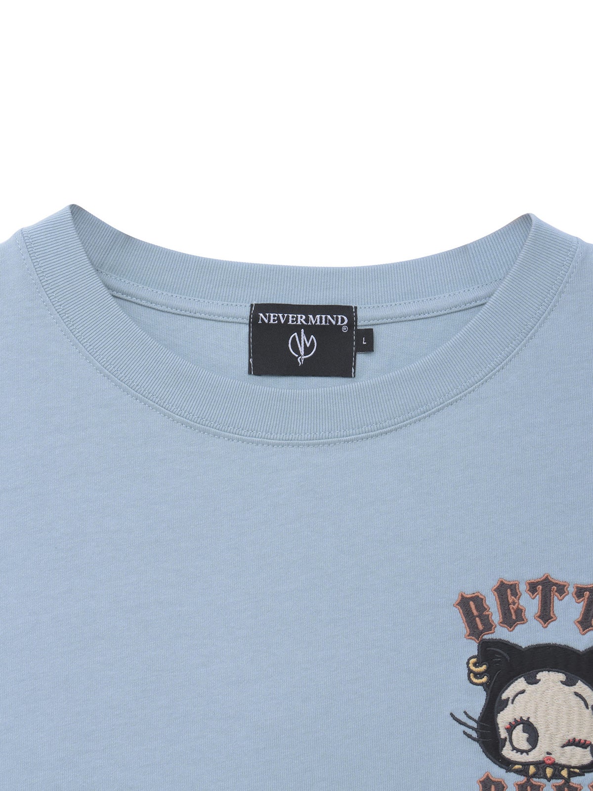 “DEVICAT”刺繍入りファー素材切替TEE