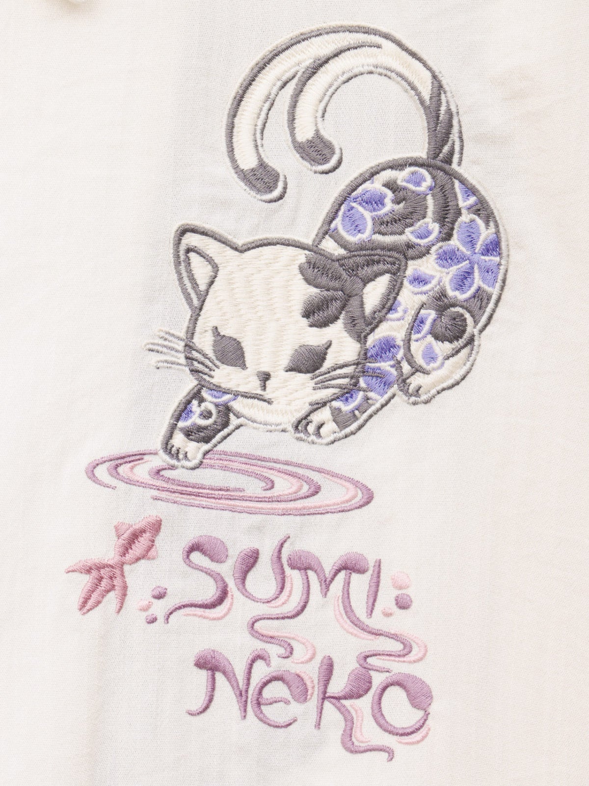 【SUMINEKO】“金魚と墨猫”刺繍入りBIGシルエットシャツ