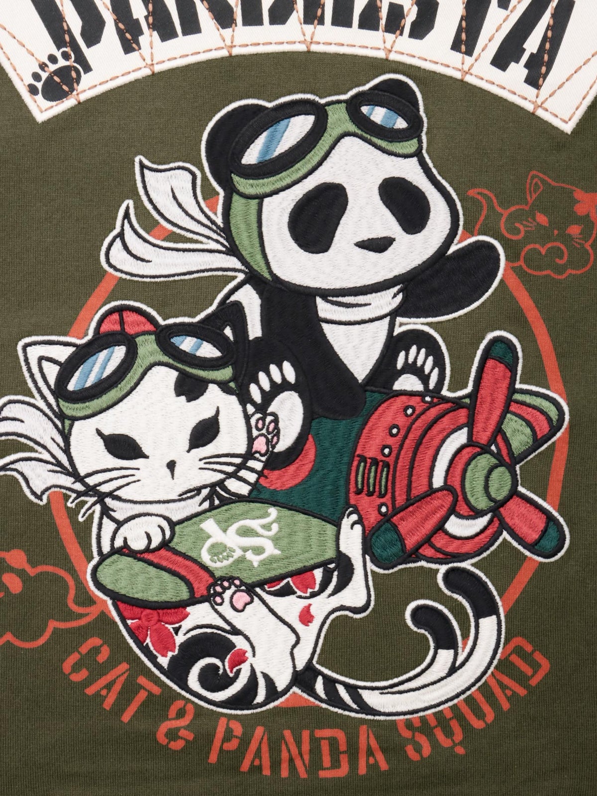 【SUMINEKO×PANDIESTA JAPAN】“スミネコとパンダ”ミリタリー風刺繍入りTシャツ