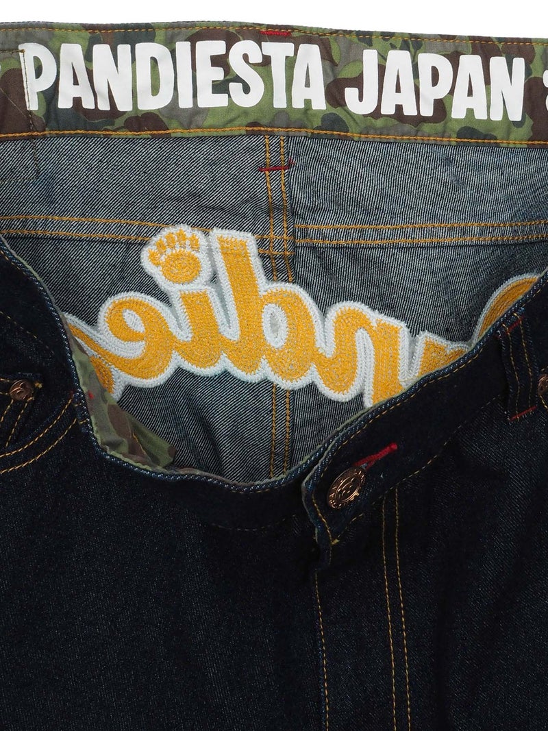 【PANDIESTA JAPAN】“ギターバトルパンダ”刺繍入りワイドデニムパンツ